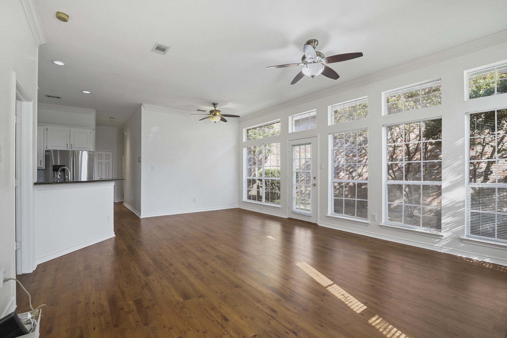 8704 Moss Hill Road Irving TX 75063