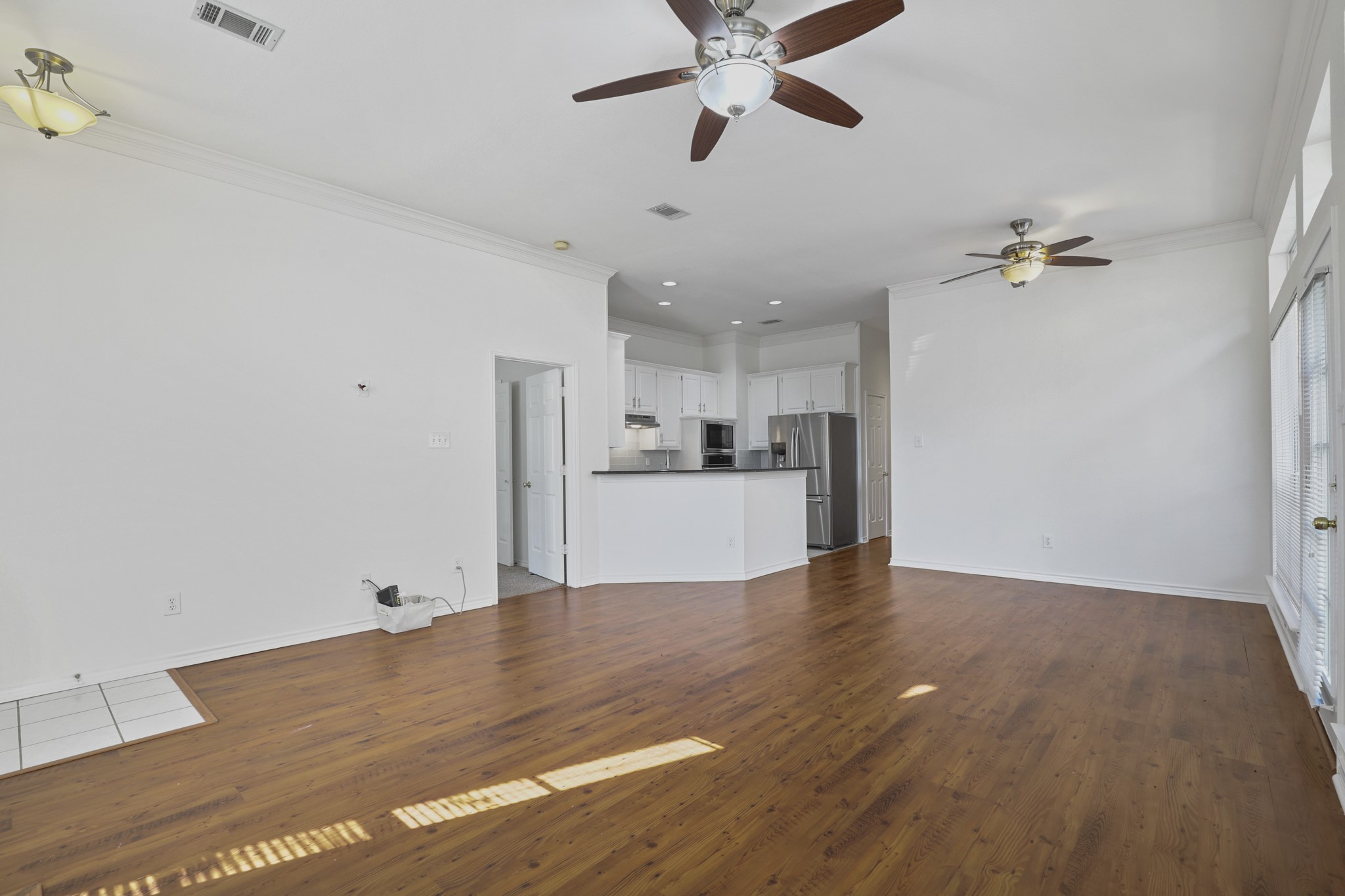 8704 Moss Hill Road Irving TX 75063