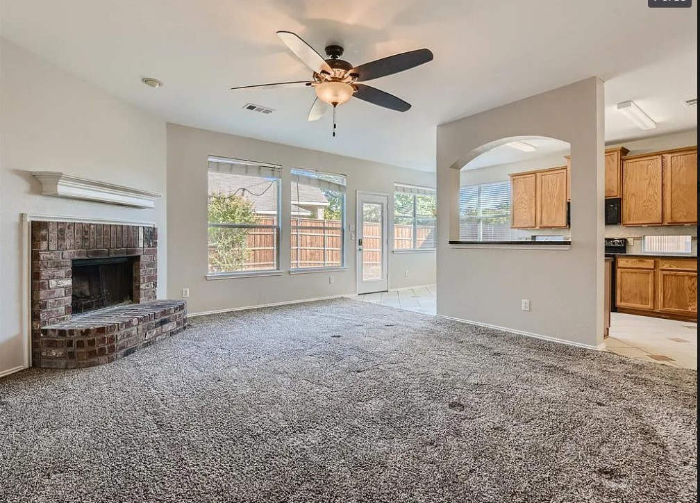 850 Warbler Aubrey TX 76227
