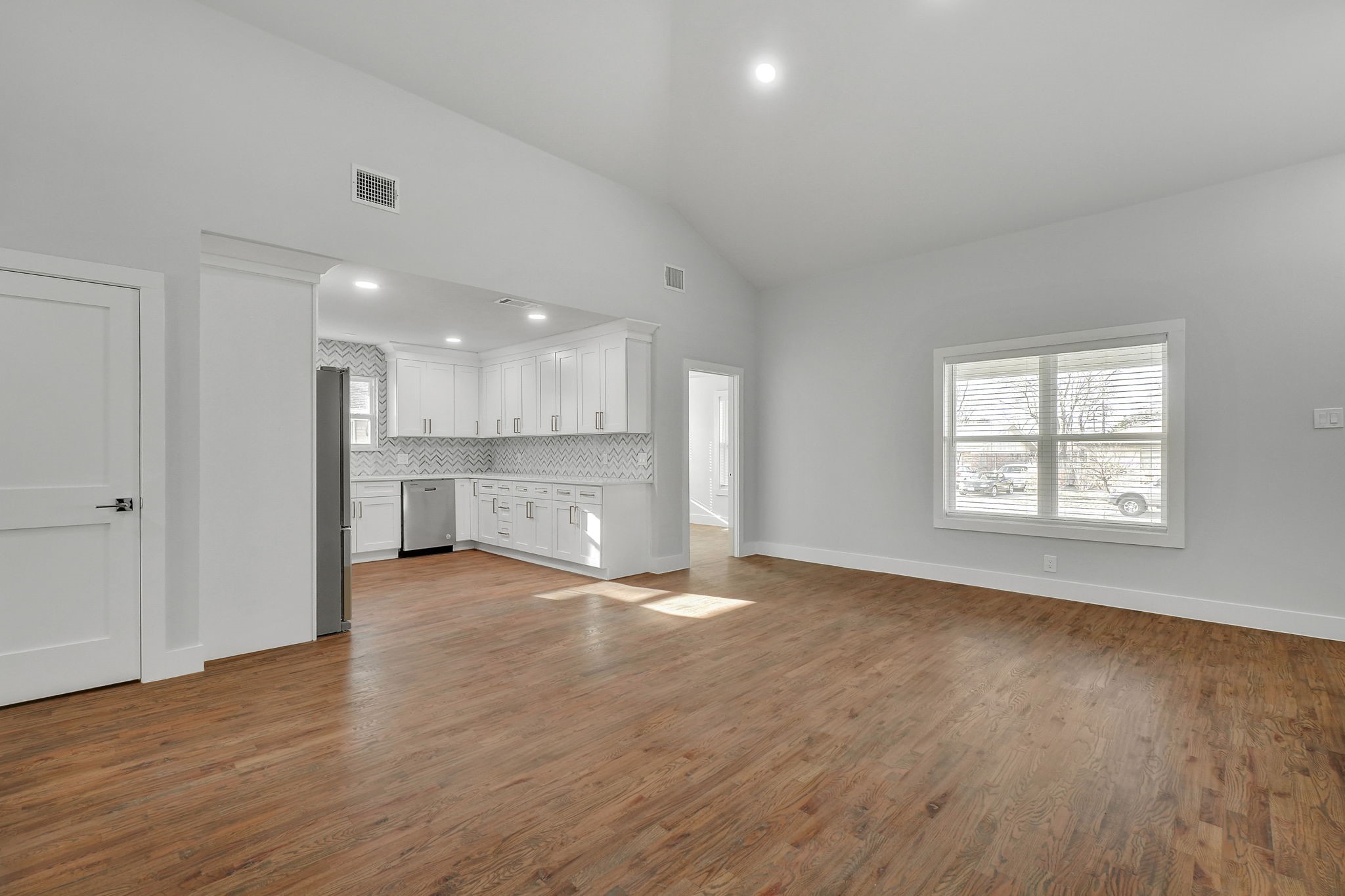 6449 Lontos Drive Dallas TX 75214