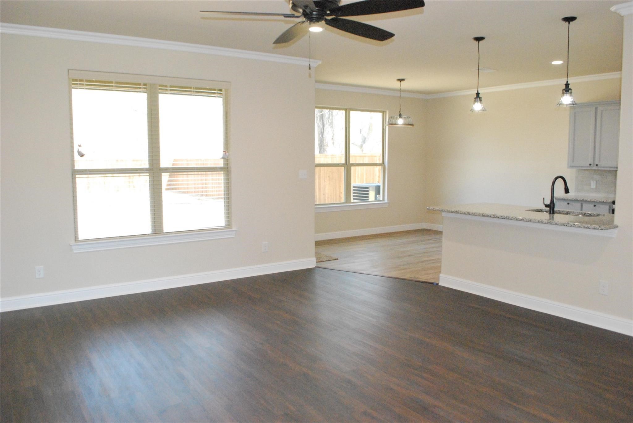 521 W Sears Street Denison TX 75020