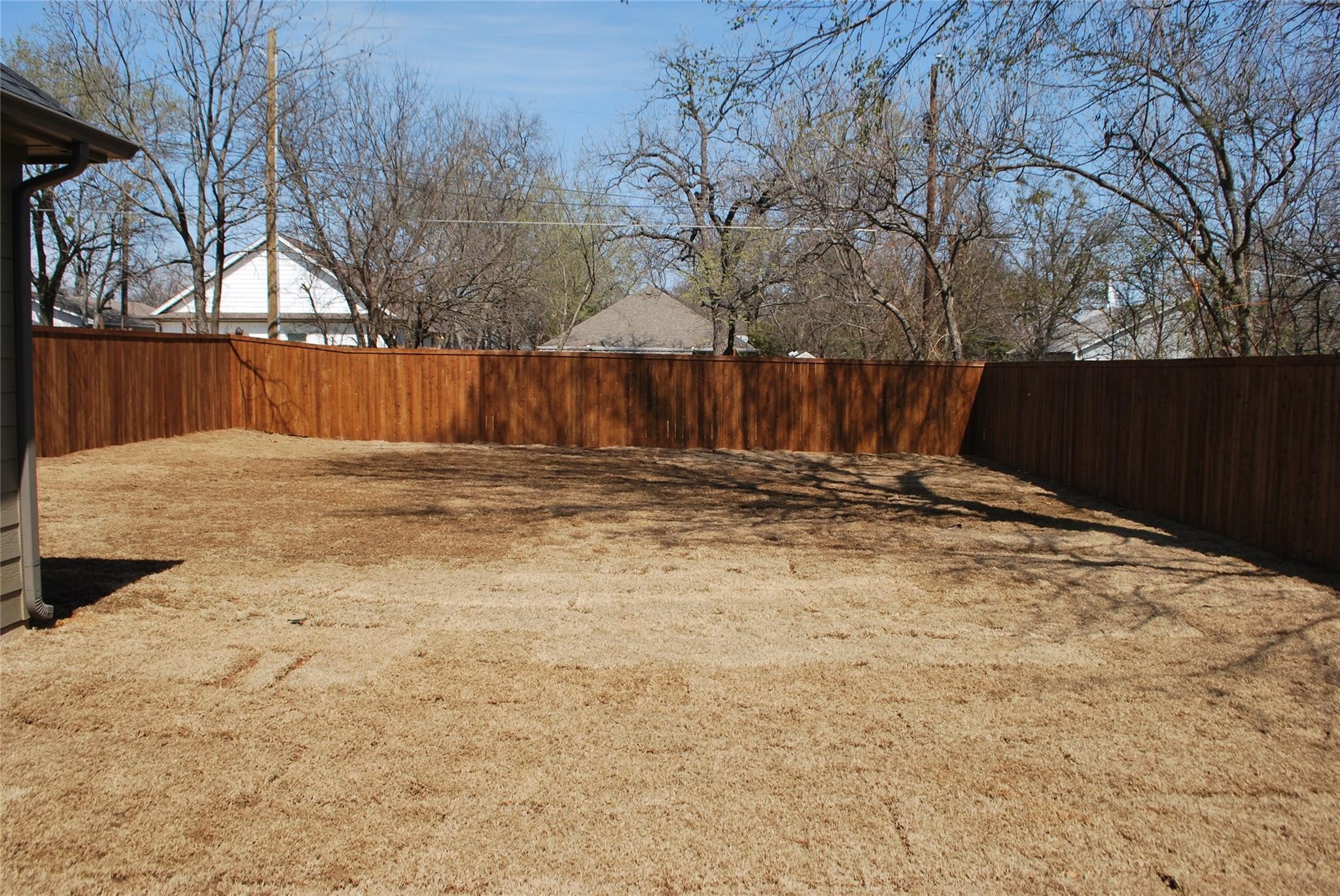 521 W Sears Street Denison TX 75020