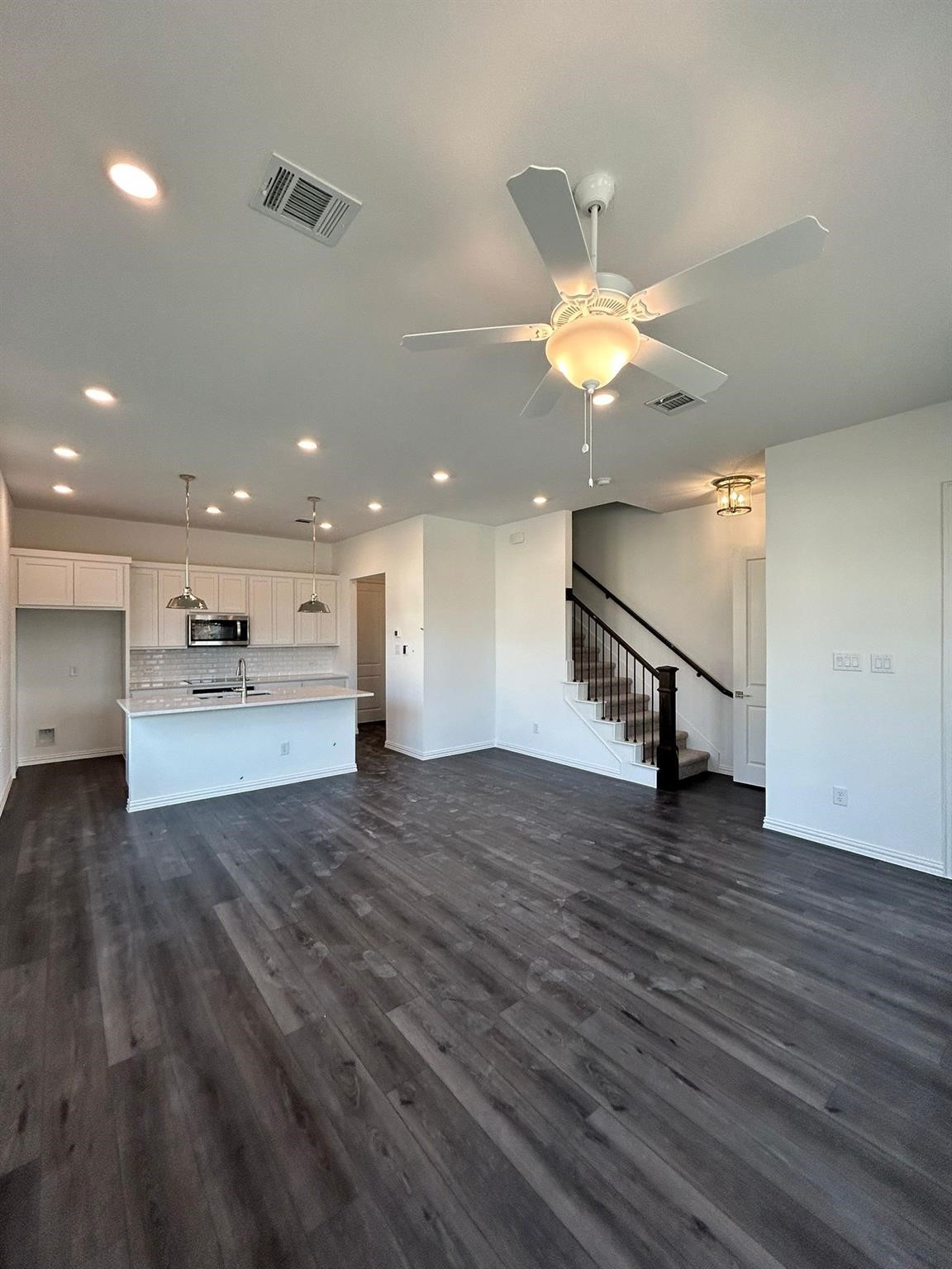 4704 Craymore Road Dallas TX 75228