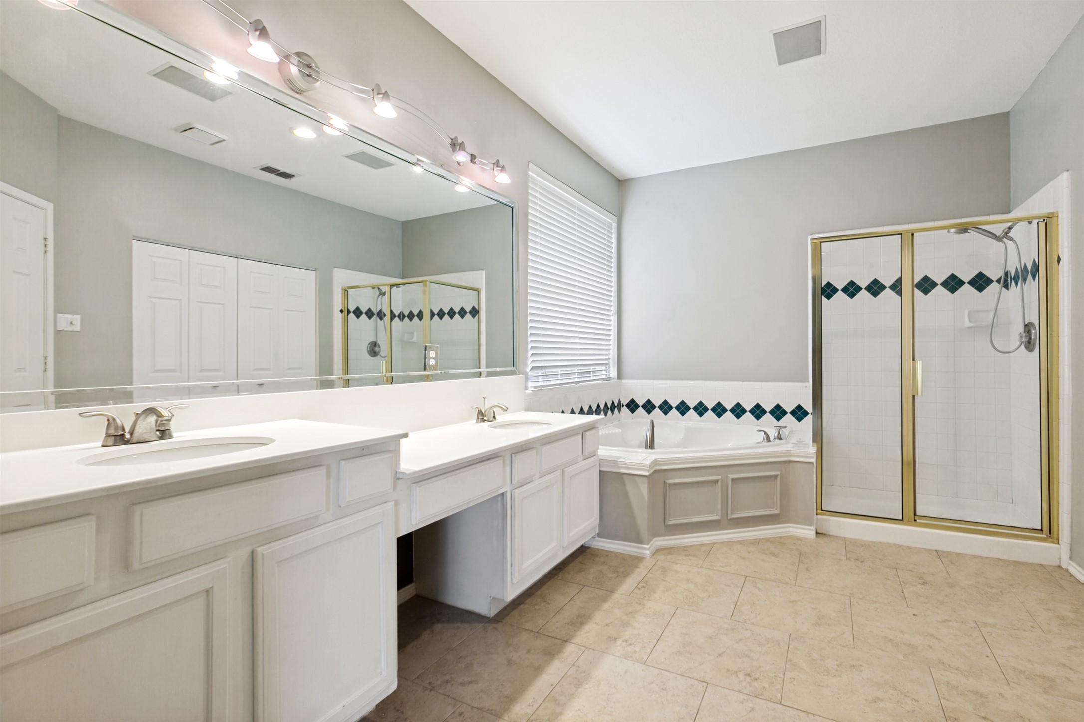 1004 Glendale Court Allen TX 75013