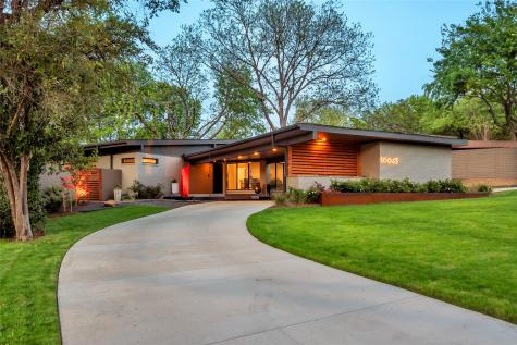 10043 Woodgrove Drive Dallas TX 75218