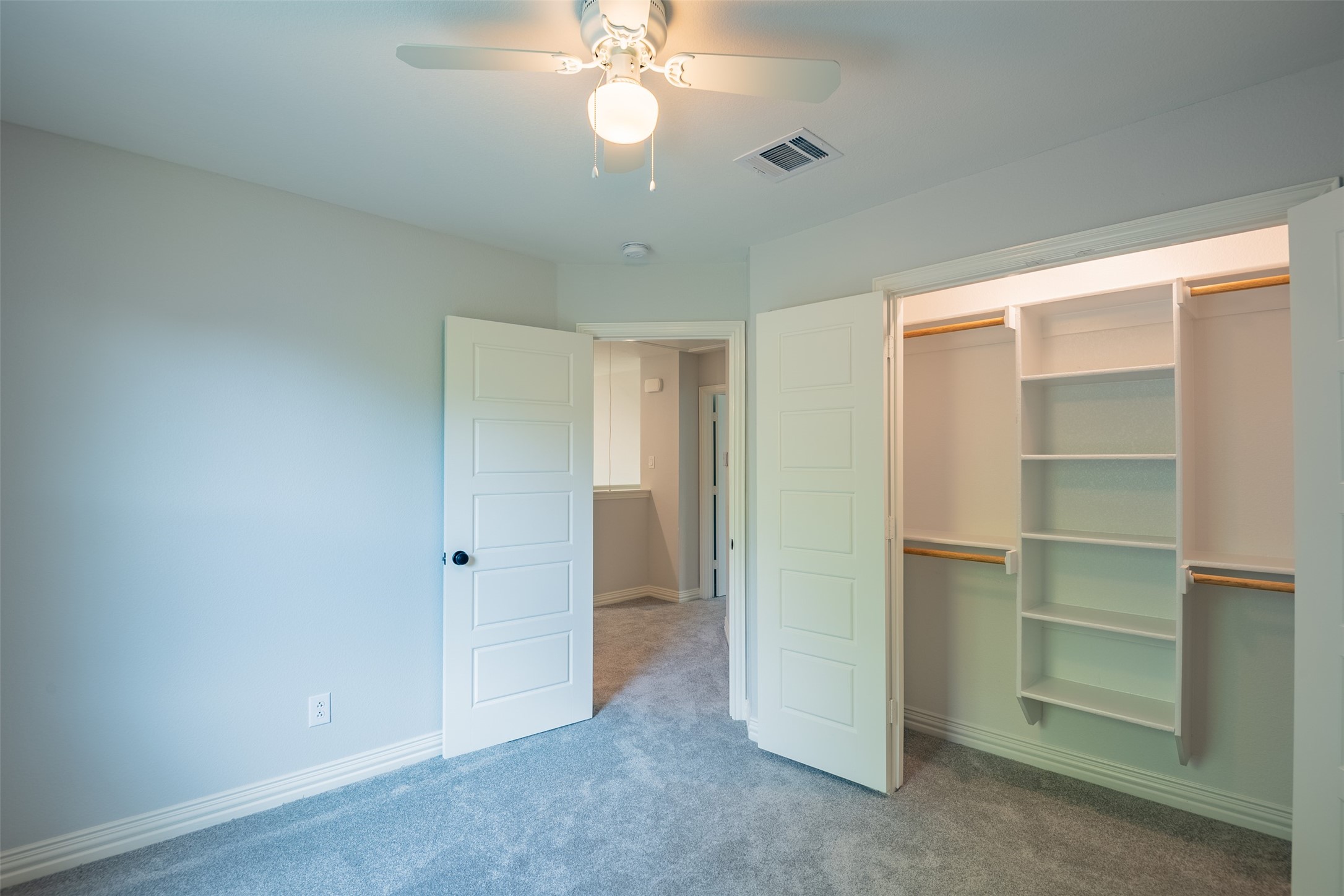 2318 Bennington Drive Arlington TX 76018
