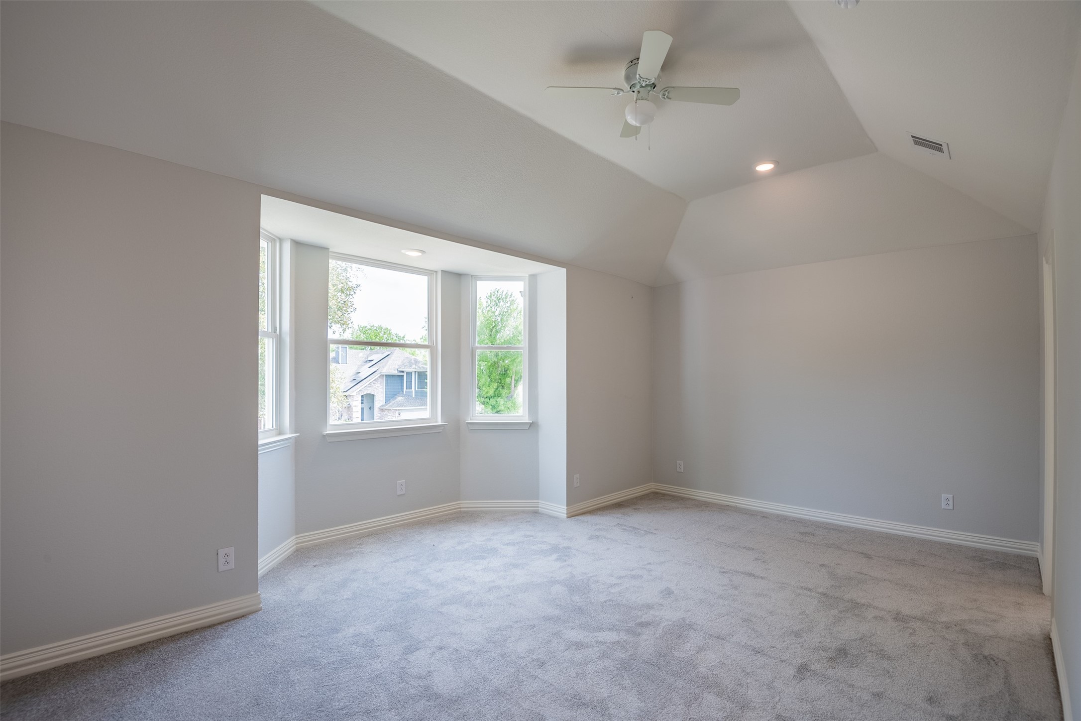 2318 Bennington Drive Arlington TX 76018