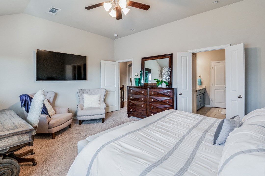 2563 Sarah Lane Lewisville TX 75056