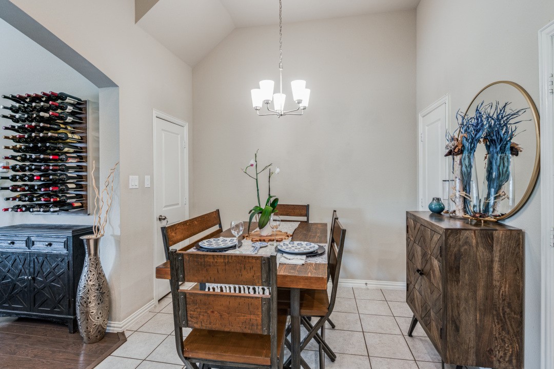 2563 Sarah Lane Lewisville TX 75056