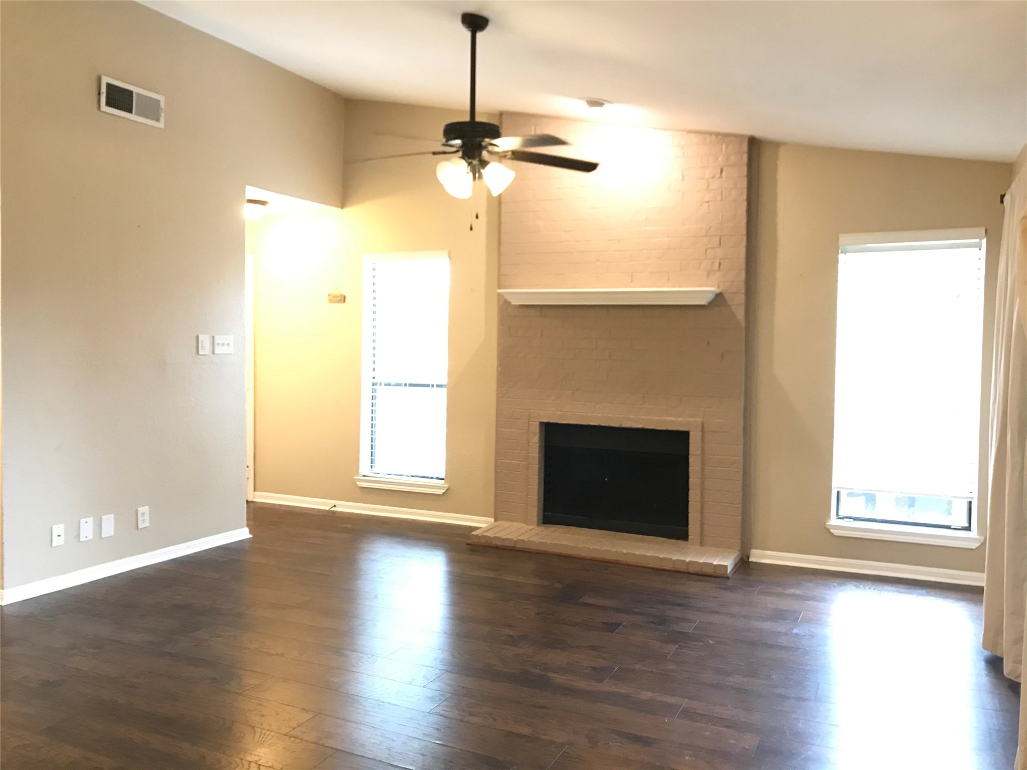 1101 Calico Lane Arlington TX 76011