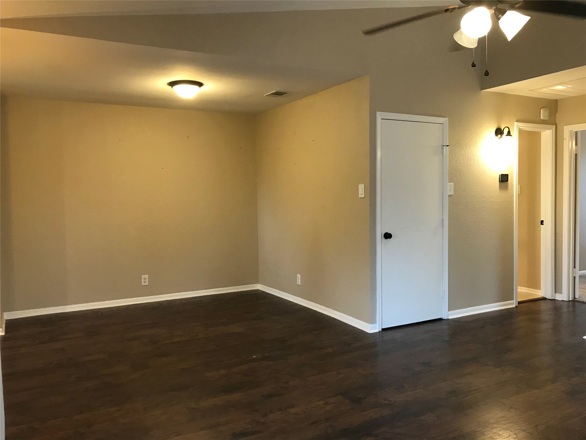 1101 Calico Lane Arlington TX 76011