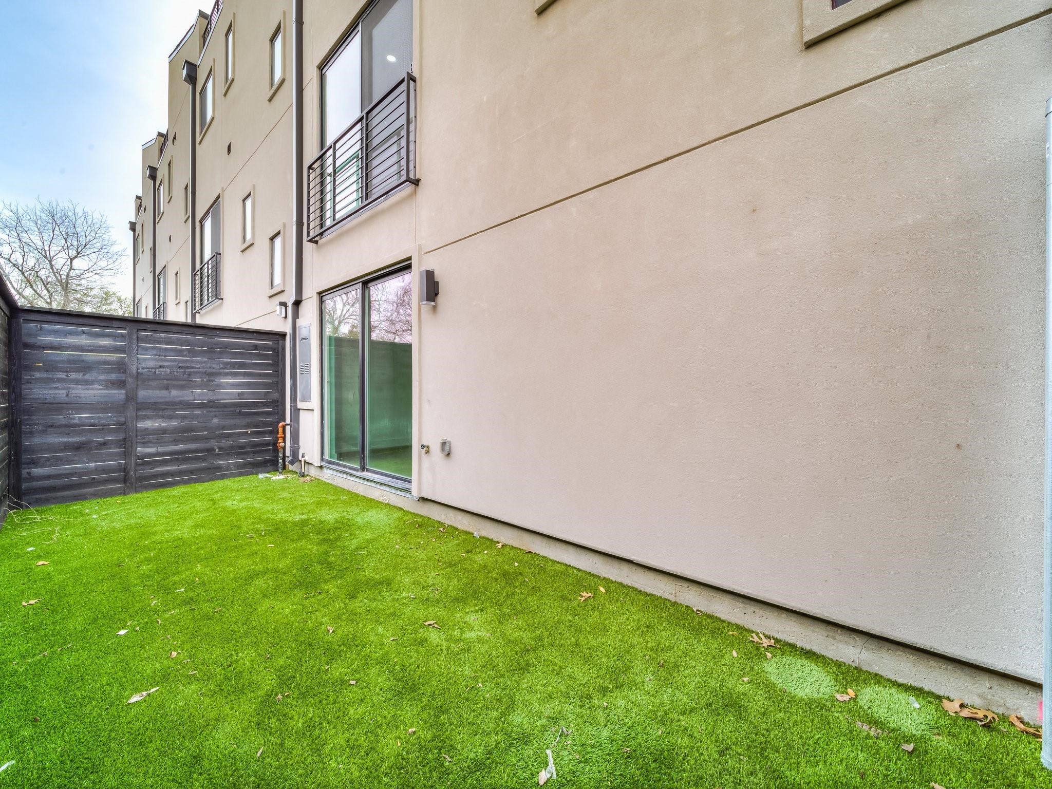 2916 Hawthorne Avenue Dallas TX 75219