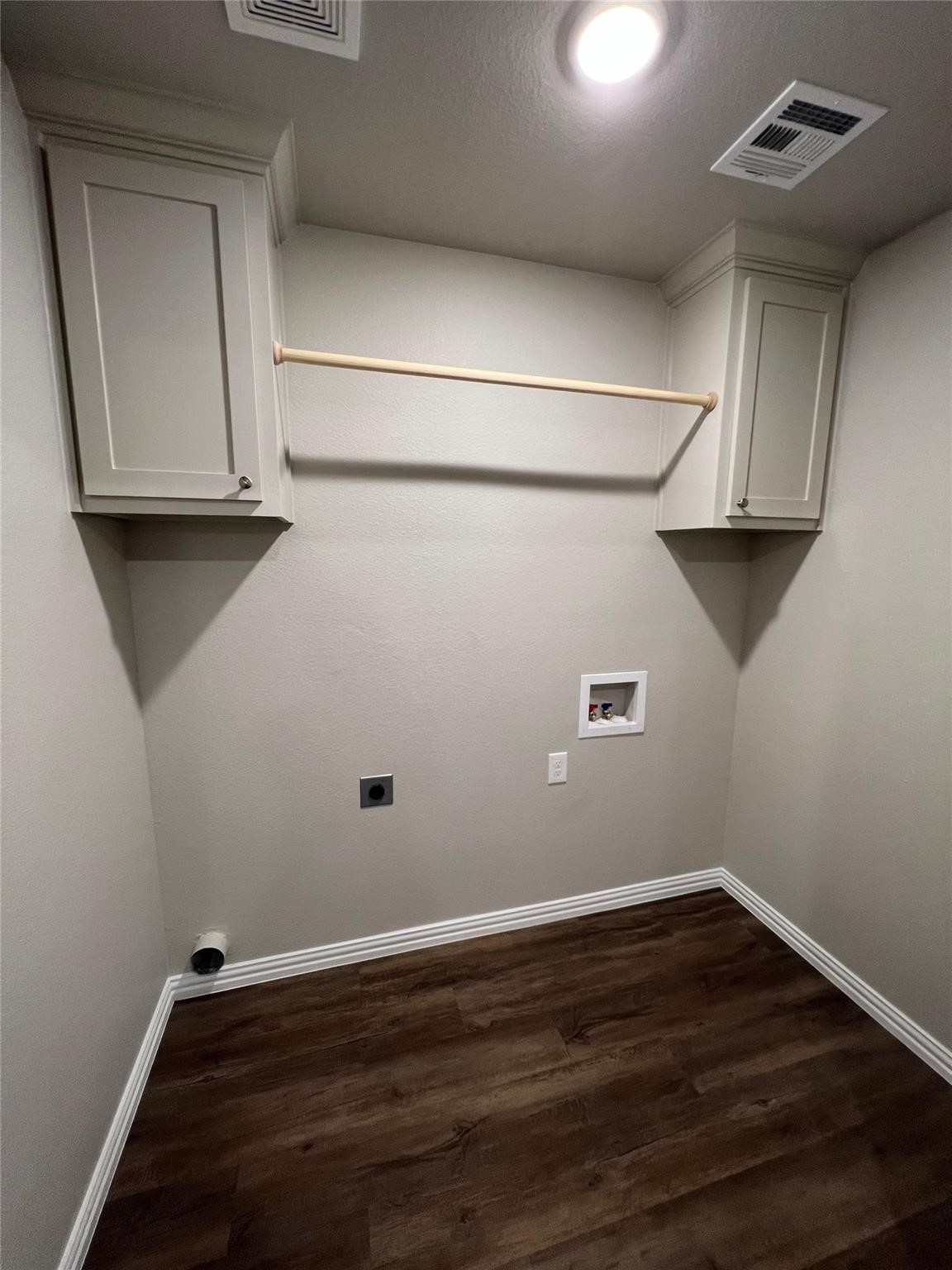 105 Midway Meadows Street Pottsboro TX 75076