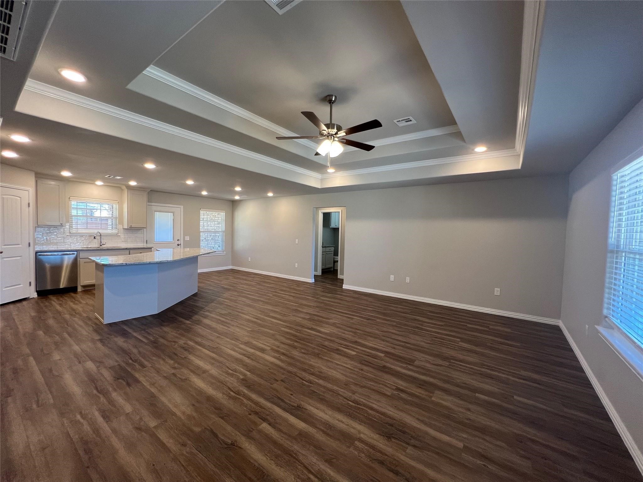 105 Midway Meadows Street Pottsboro TX 75076