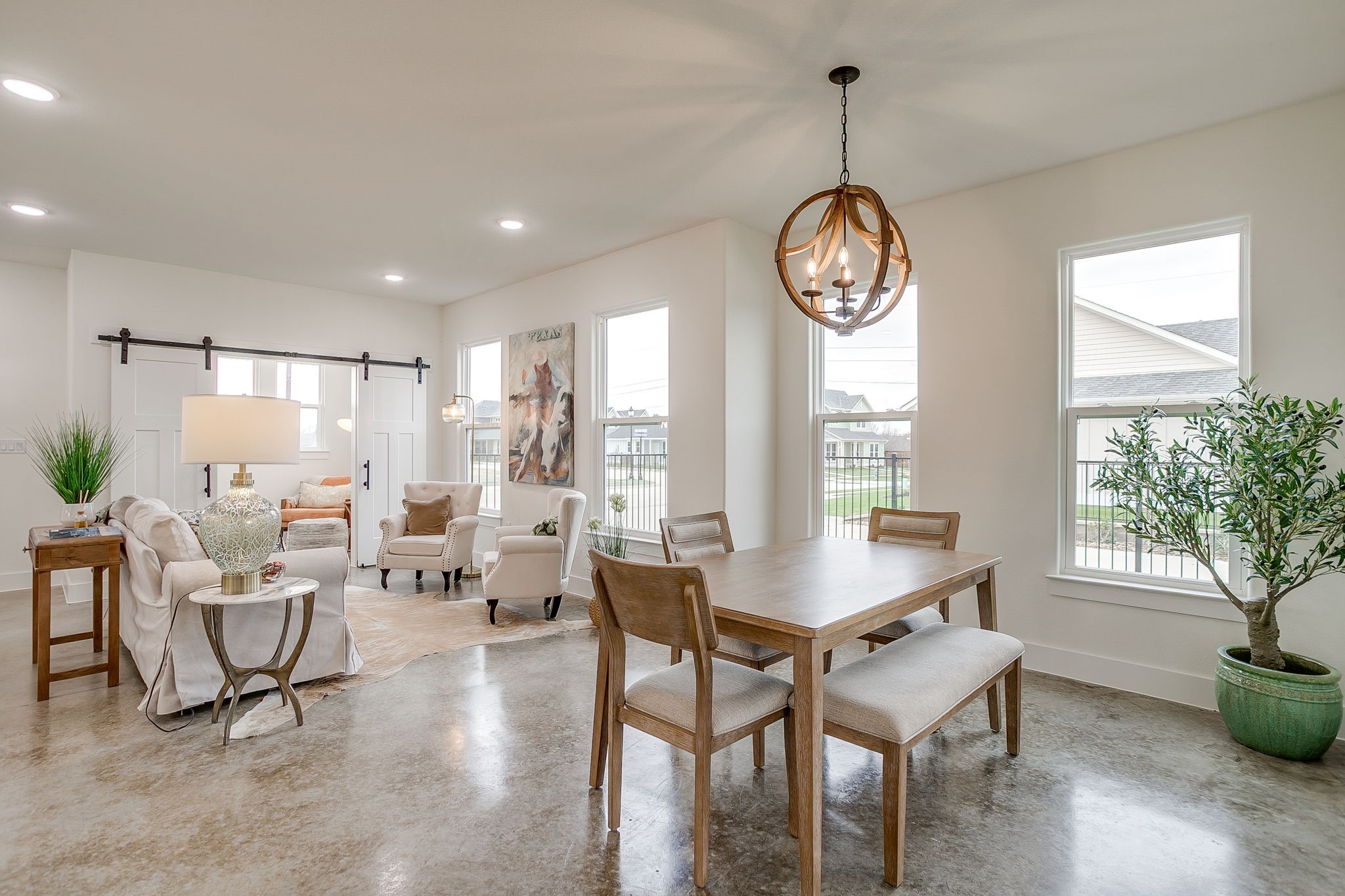 302 Red Bird Ridge Granbury TX 76049