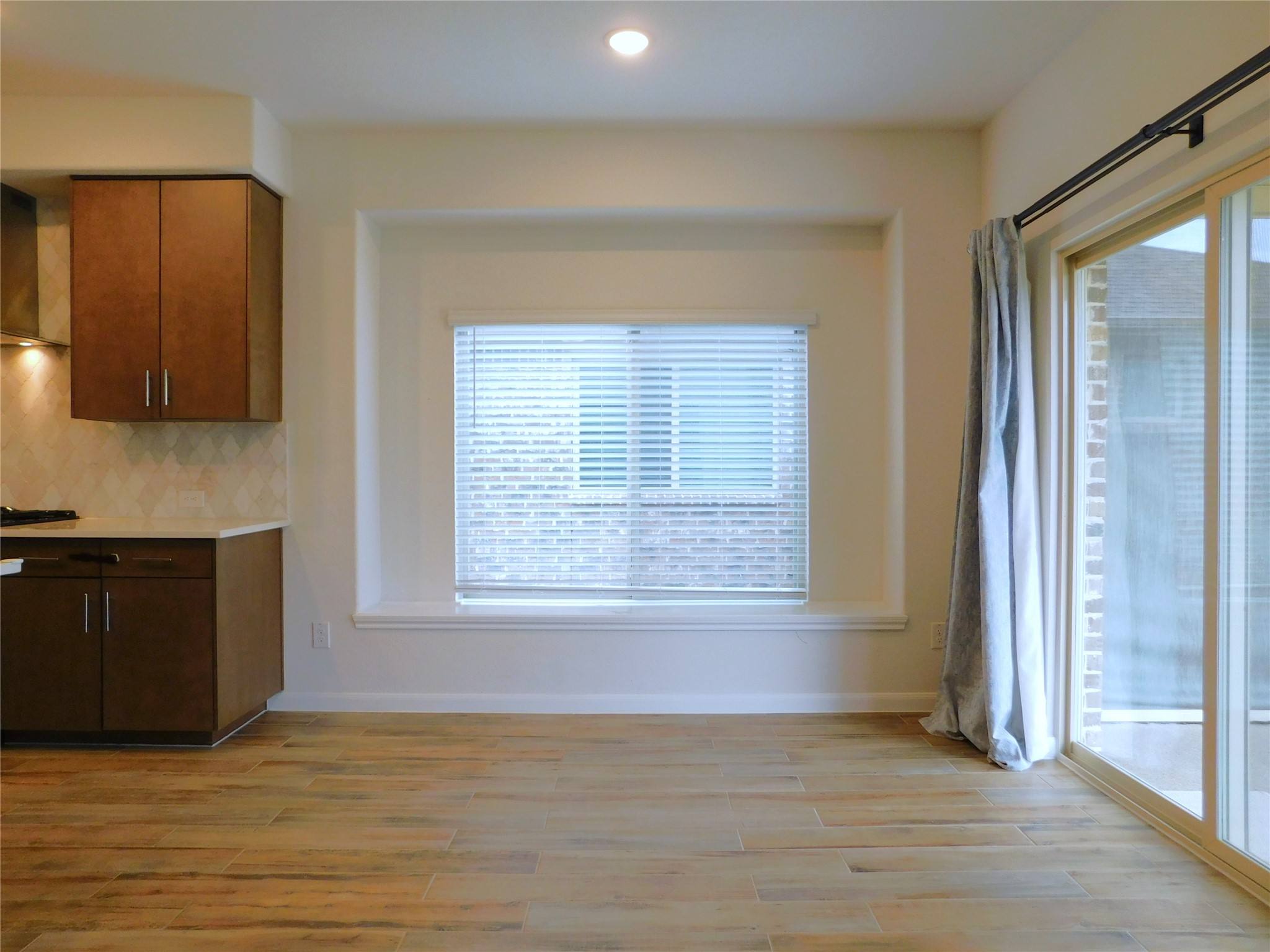 1111 Saddle Ridge Drive Aubrey TX 76227