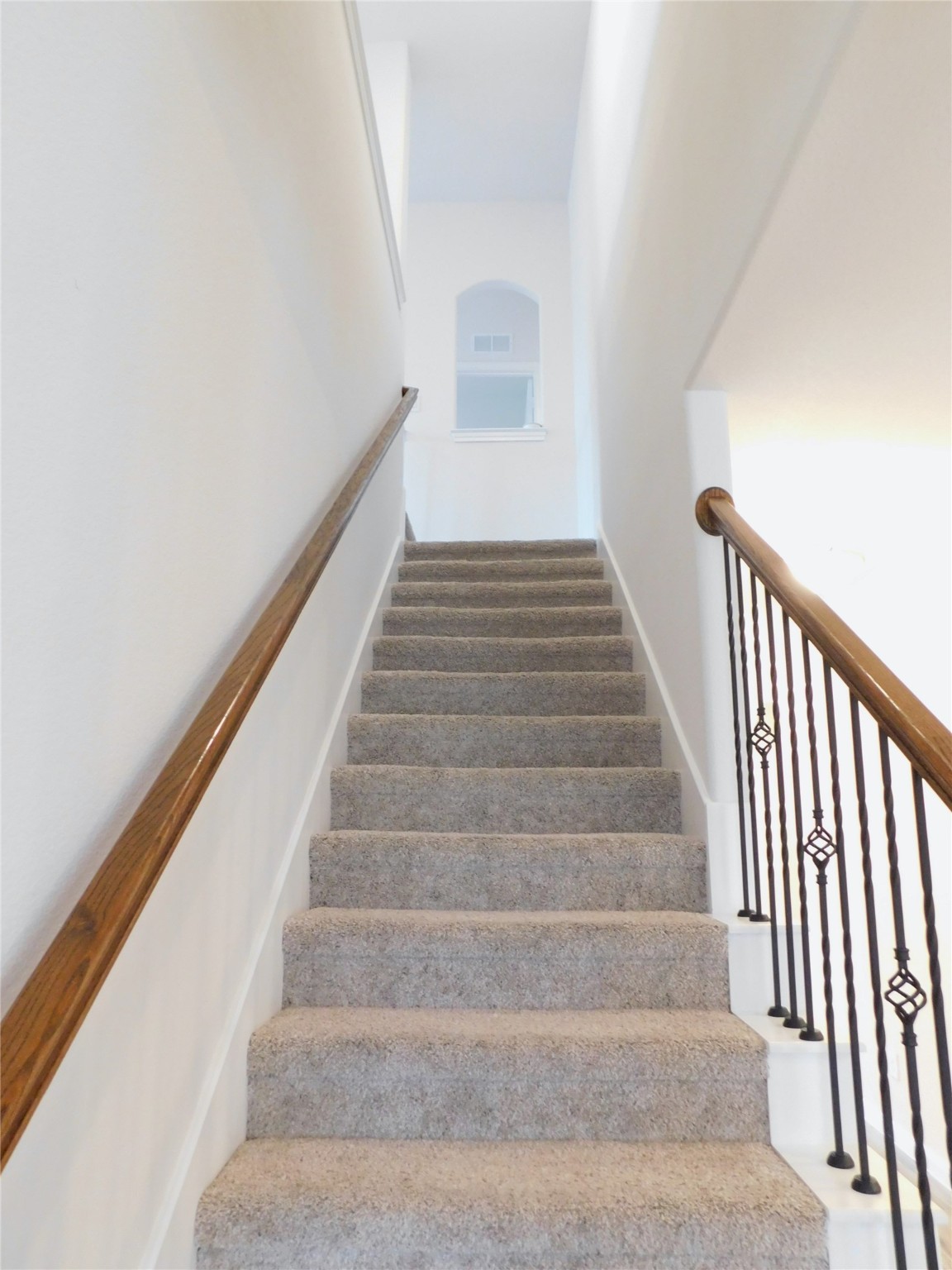 1111 Saddle Ridge Drive Aubrey TX 76227