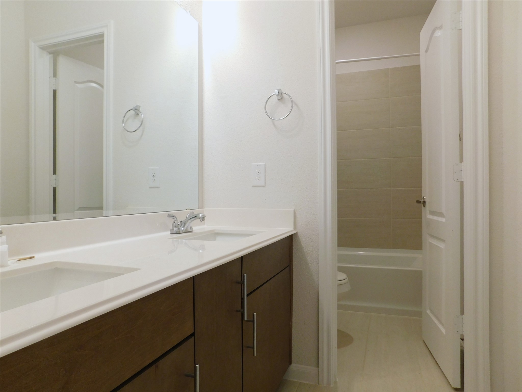 1111 Saddle Ridge Drive Aubrey TX 76227