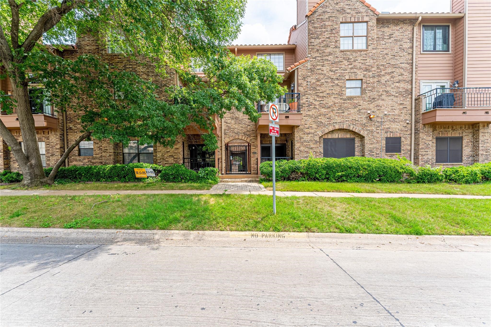 6002 Auburndale Avenue University Park TX 75205