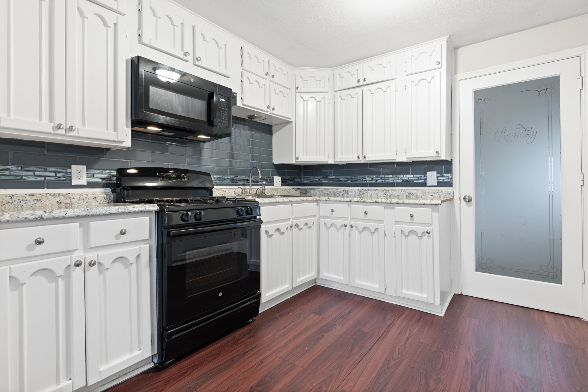 5729 Blackmore Avenue Fort Worth TX 76107