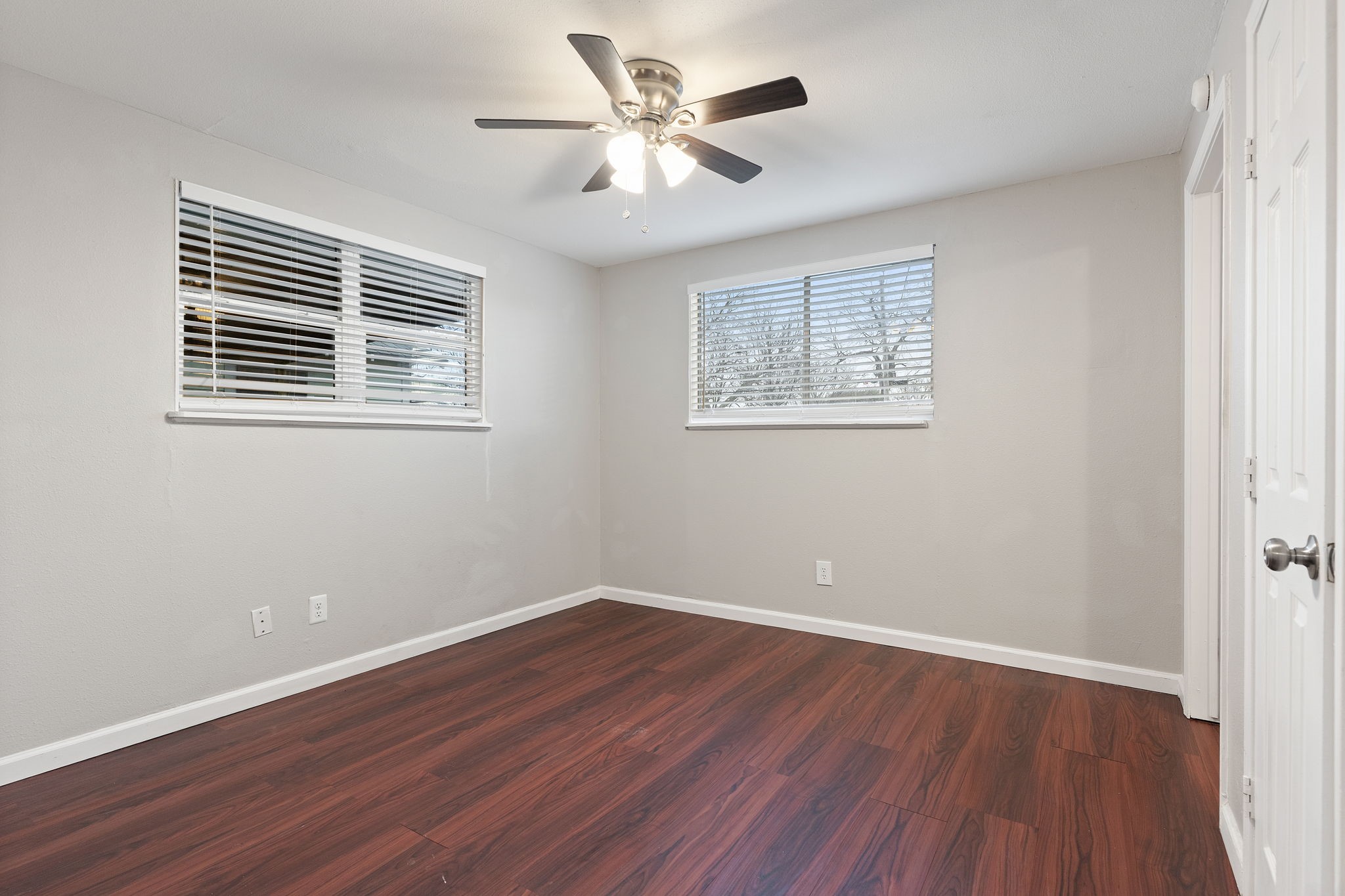 5729 Blackmore Avenue Fort Worth TX 76107