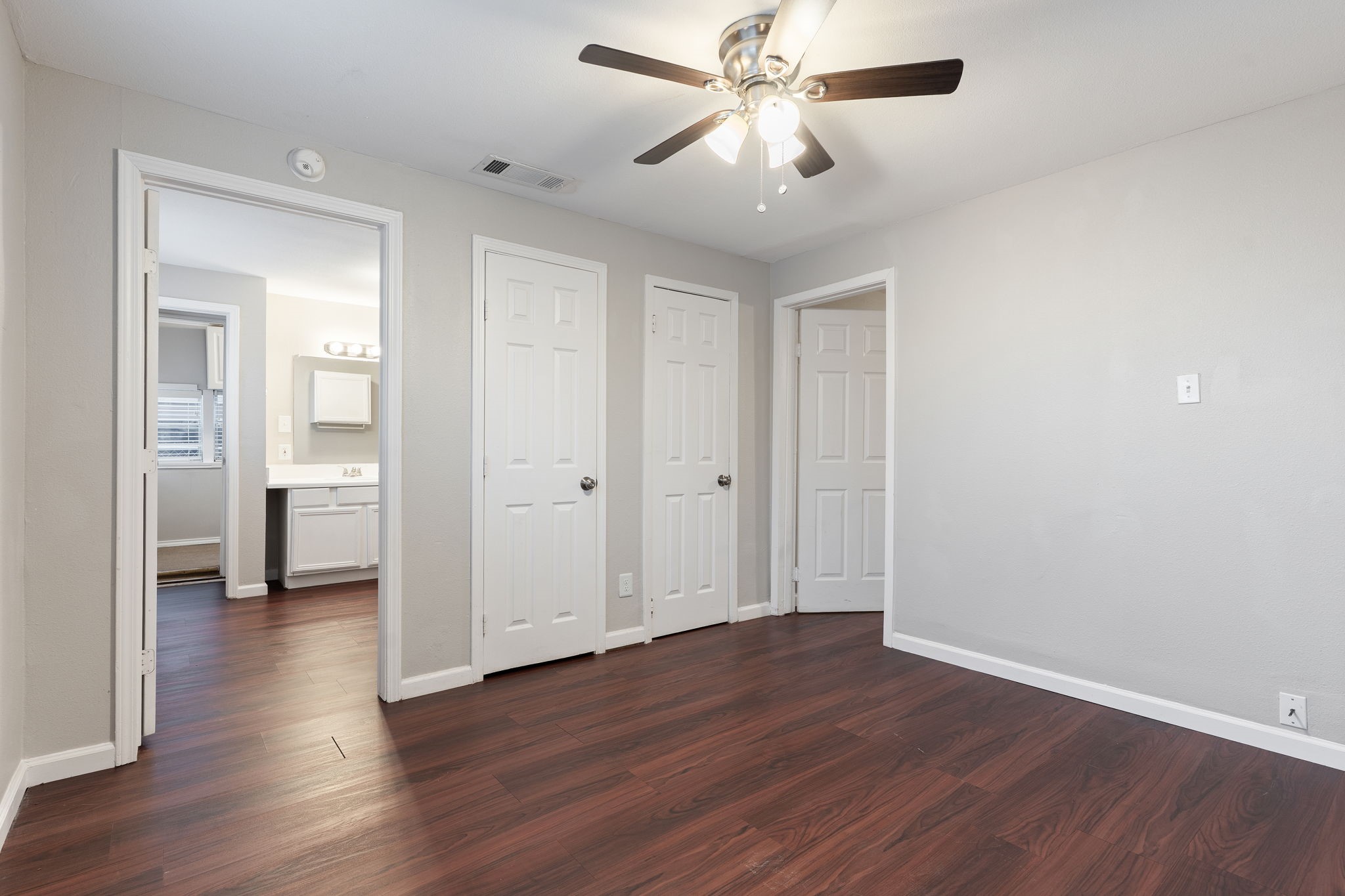 5729 Blackmore Avenue Fort Worth TX 76107