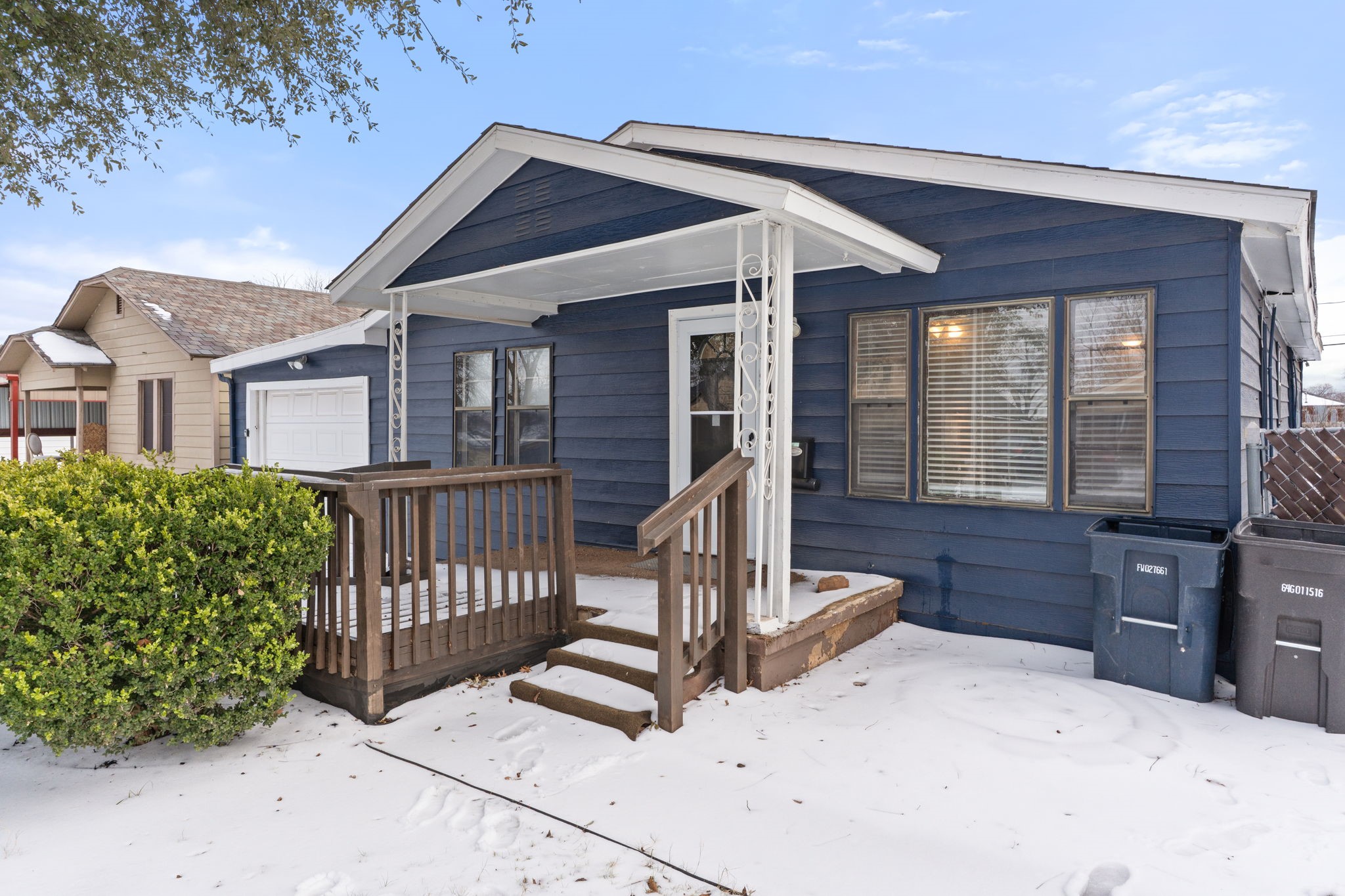 5729 Blackmore Avenue Fort Worth TX 76107