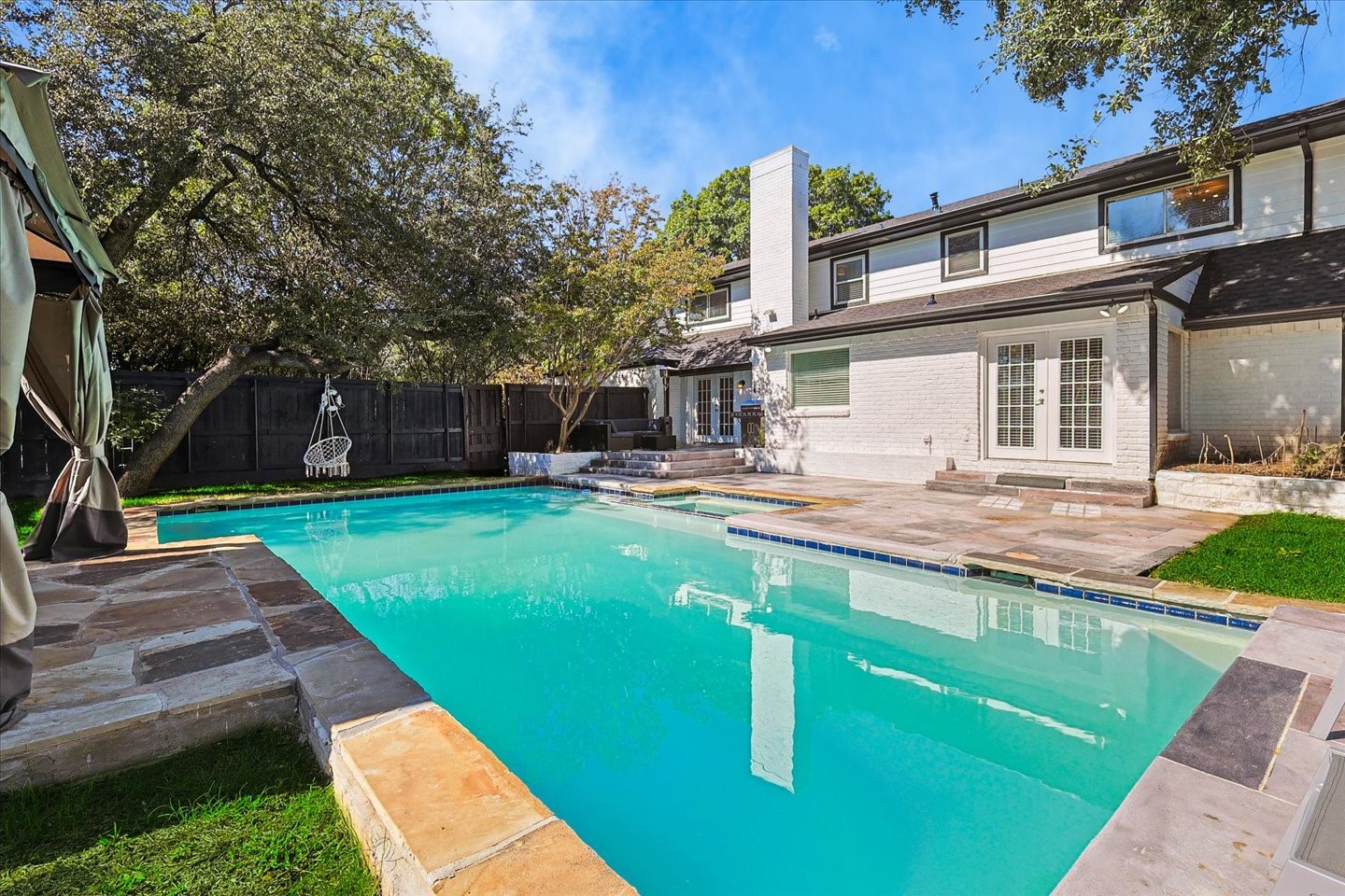 3608 Courtdale Drive Farmers Branch TX 75234