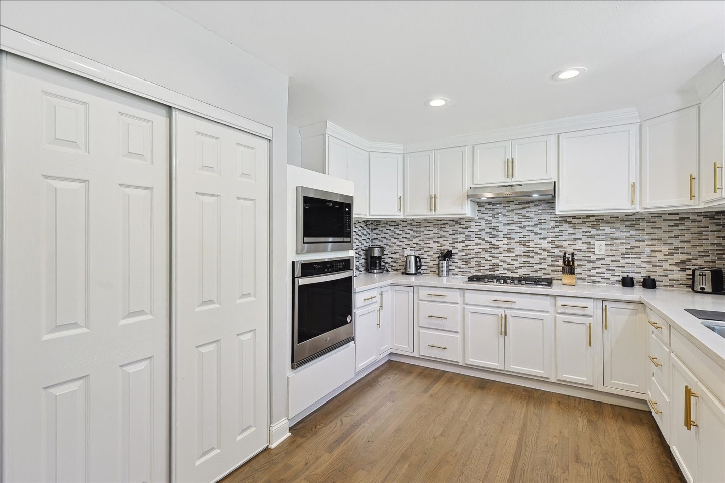 3608 Courtdale Drive Farmers Branch TX 75234
