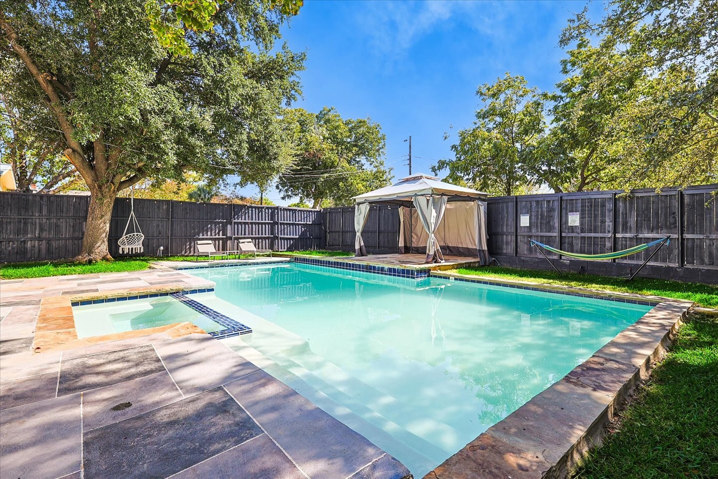 3608 Courtdale Drive Farmers Branch TX 75234