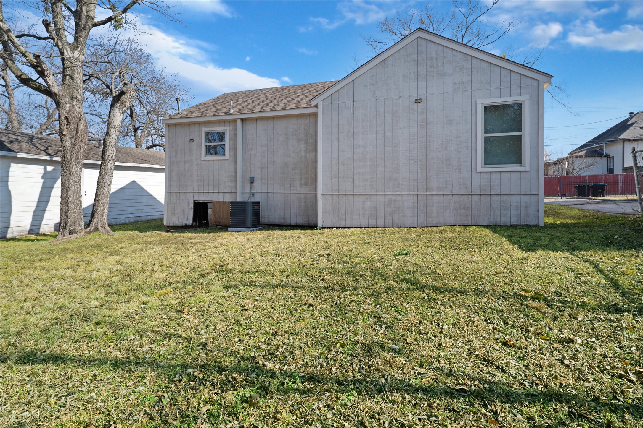 3214 King Street Greenville TX 75401