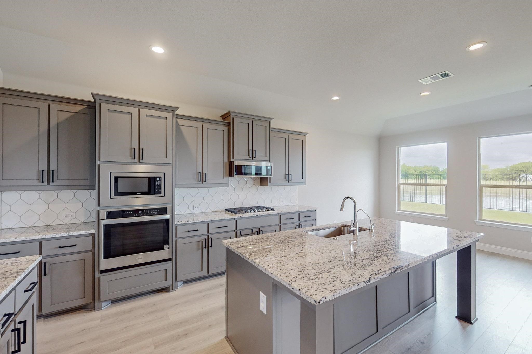 3664 Rainwater Trail Grand Prairie TX 76065