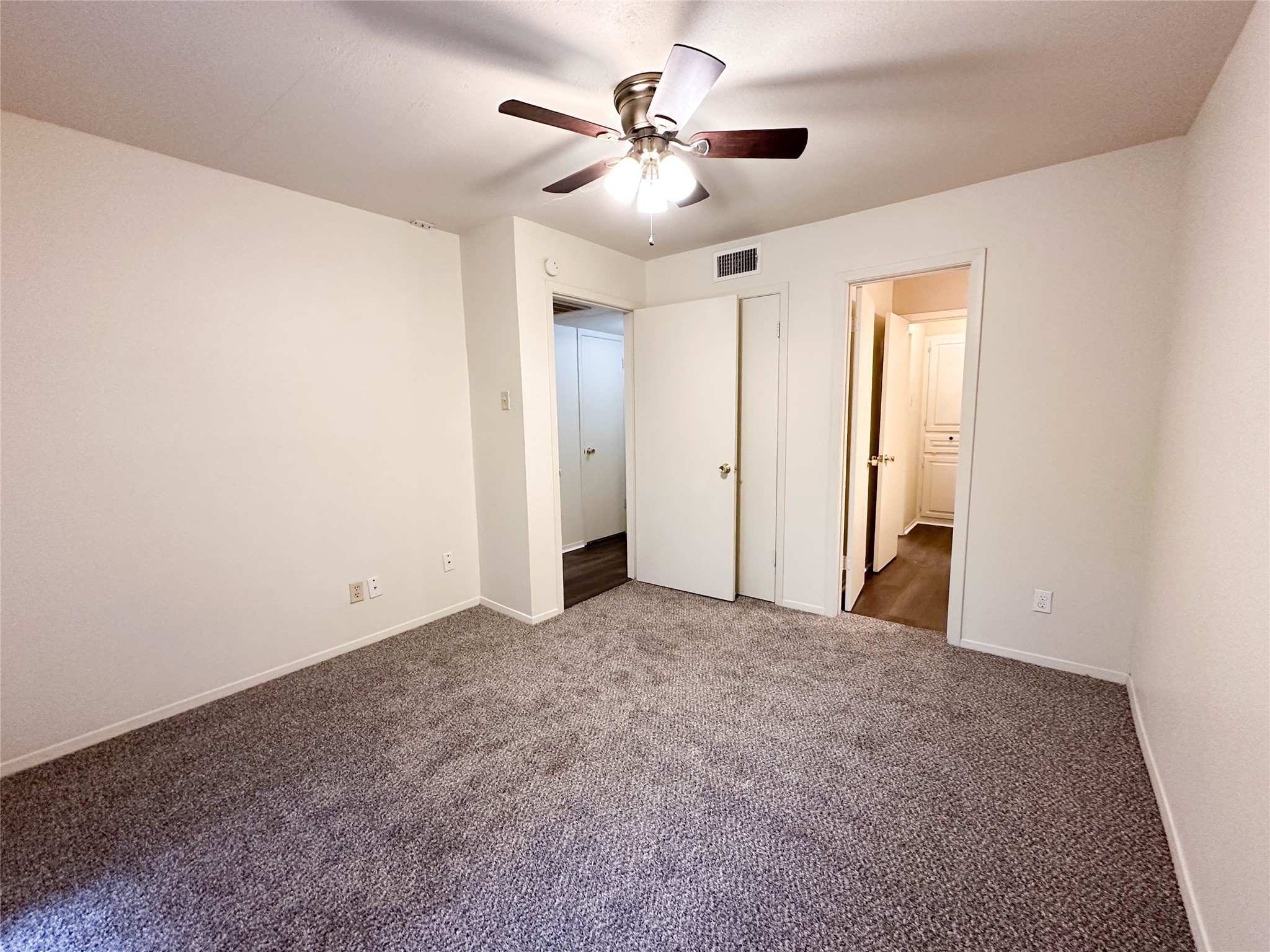 510 W Marvin Avenue Waxahachie TX 75165