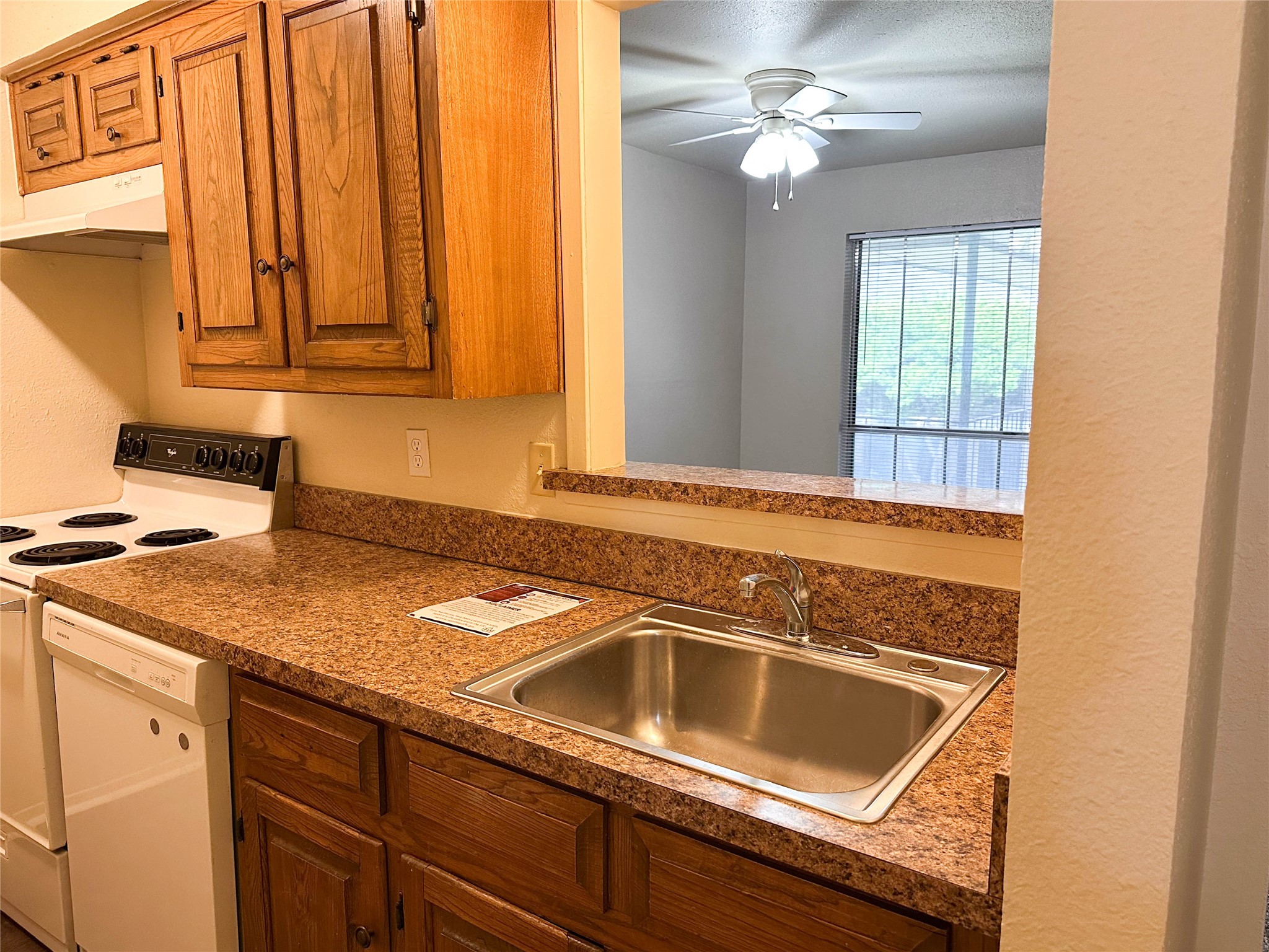 510 W Marvin Avenue Waxahachie TX 75165
