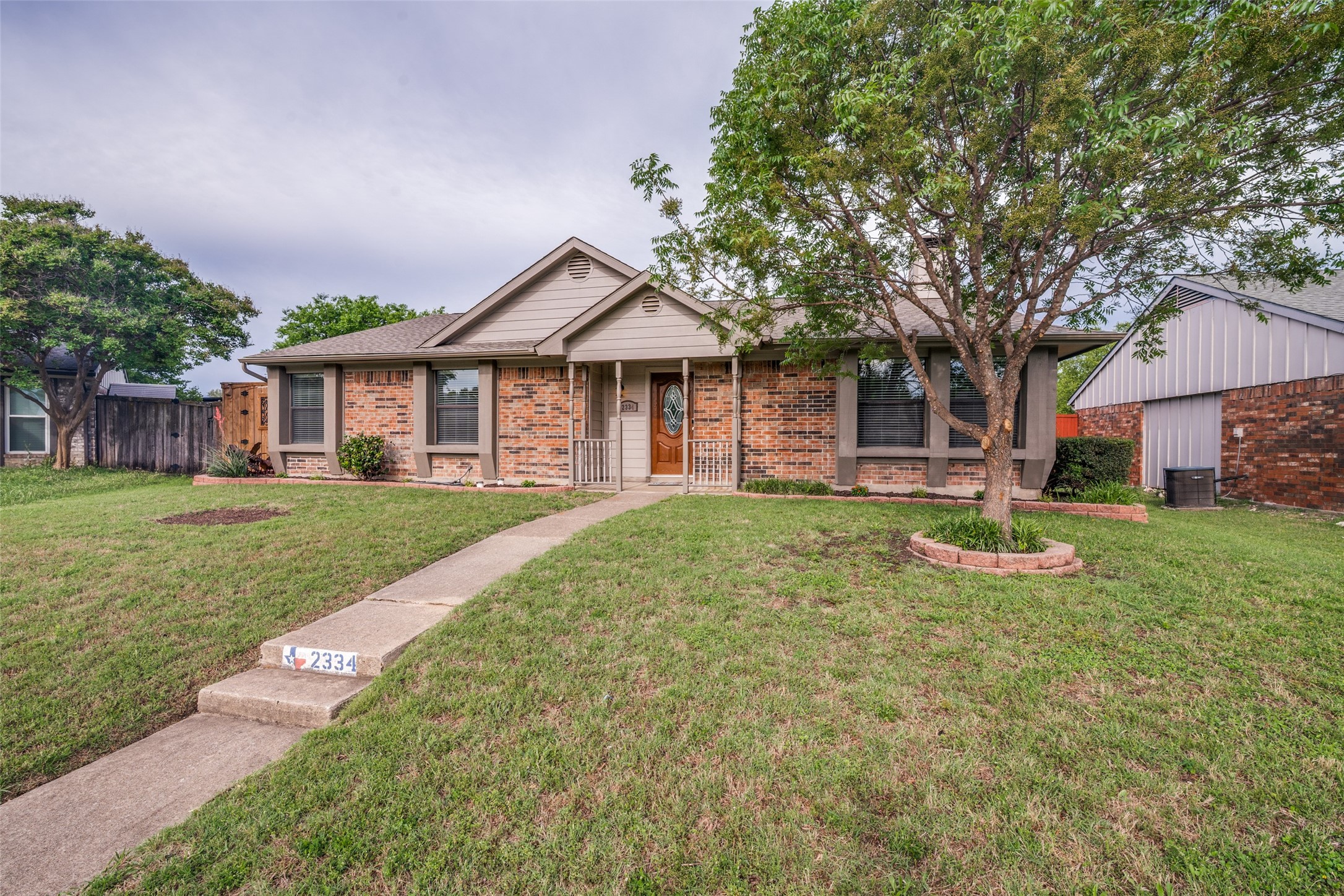 2334 Angel Fire Drive Garland TX 75044