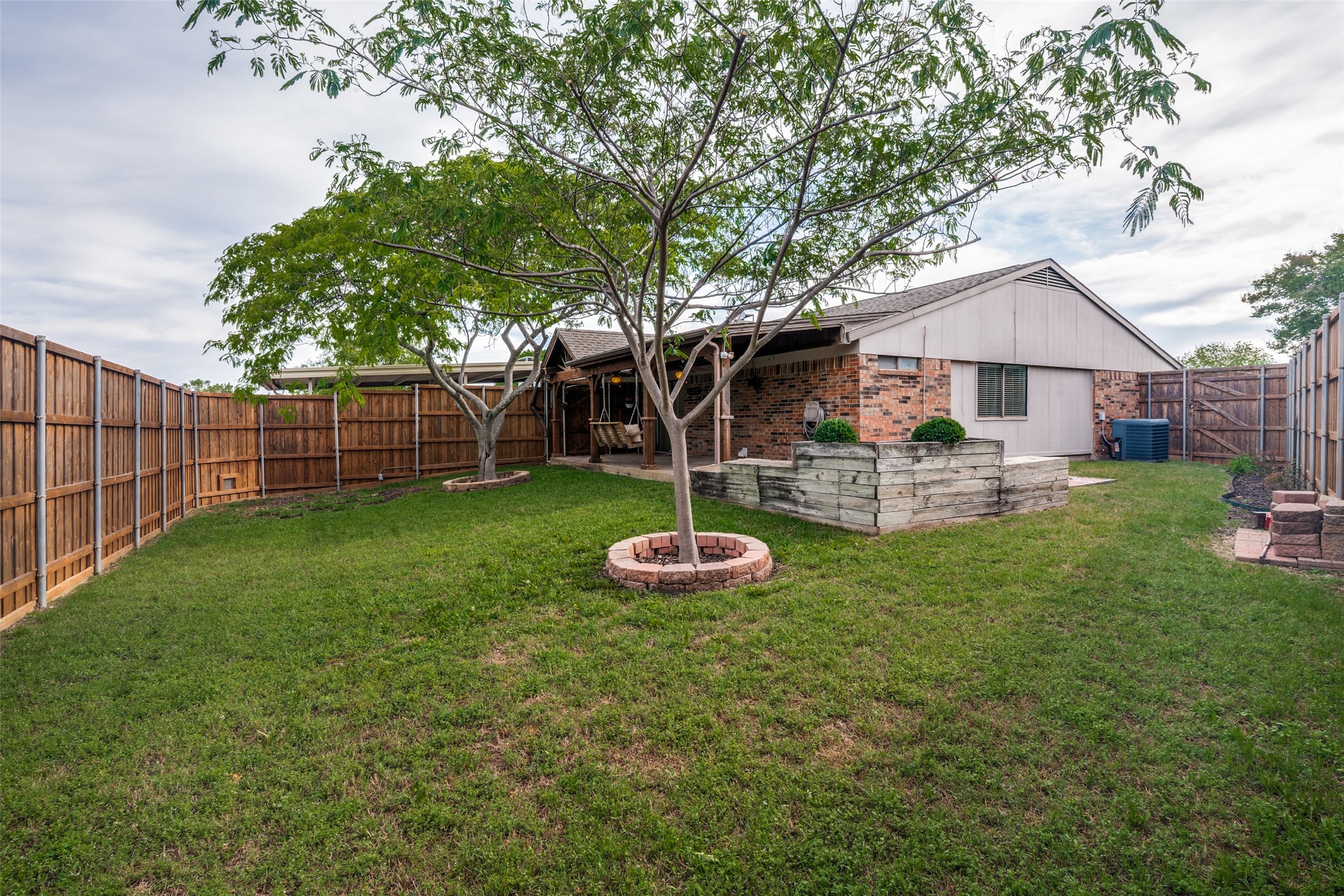2334 Angel Fire Drive Garland TX 75044