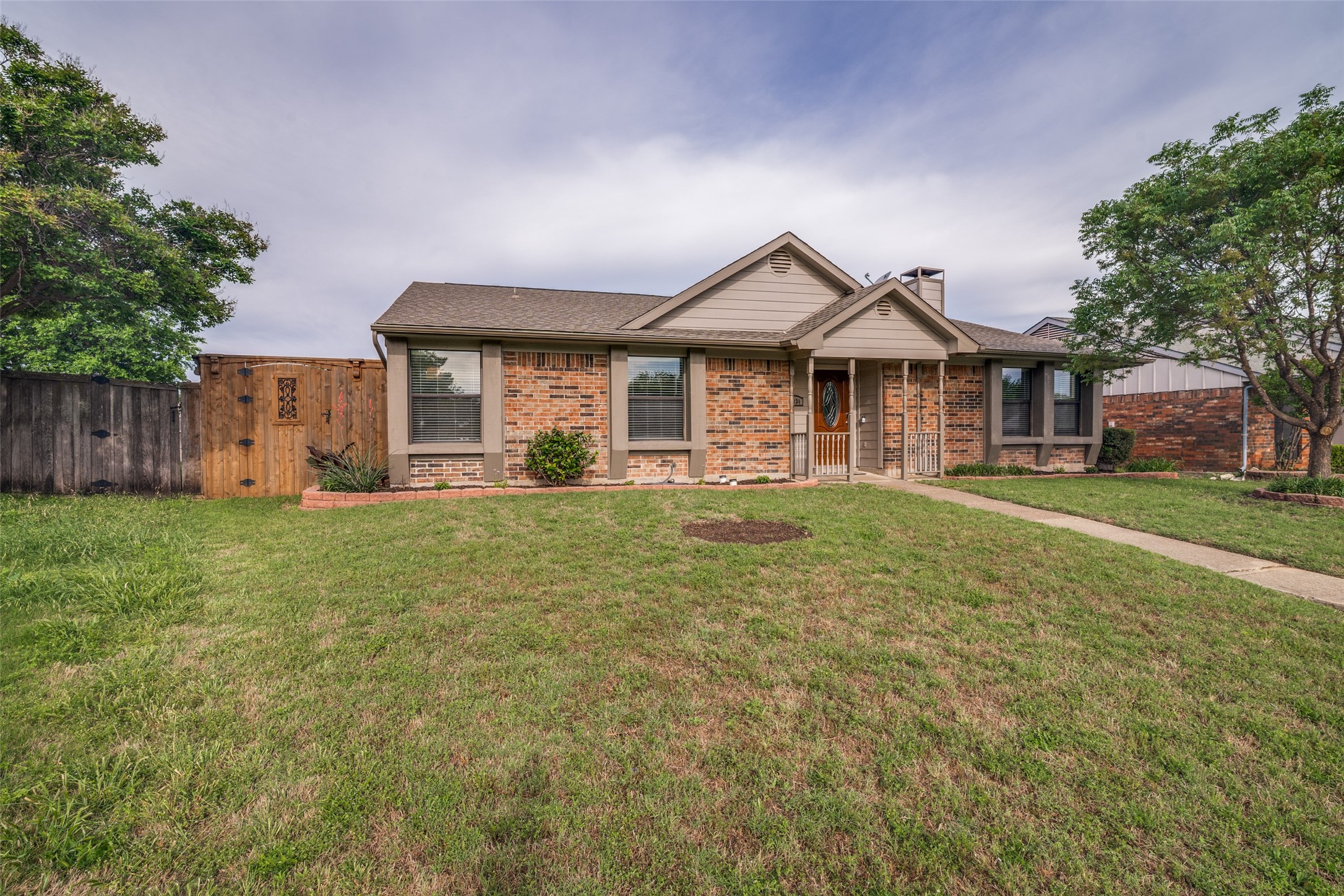 2334 Angel Fire Drive Garland TX 75044