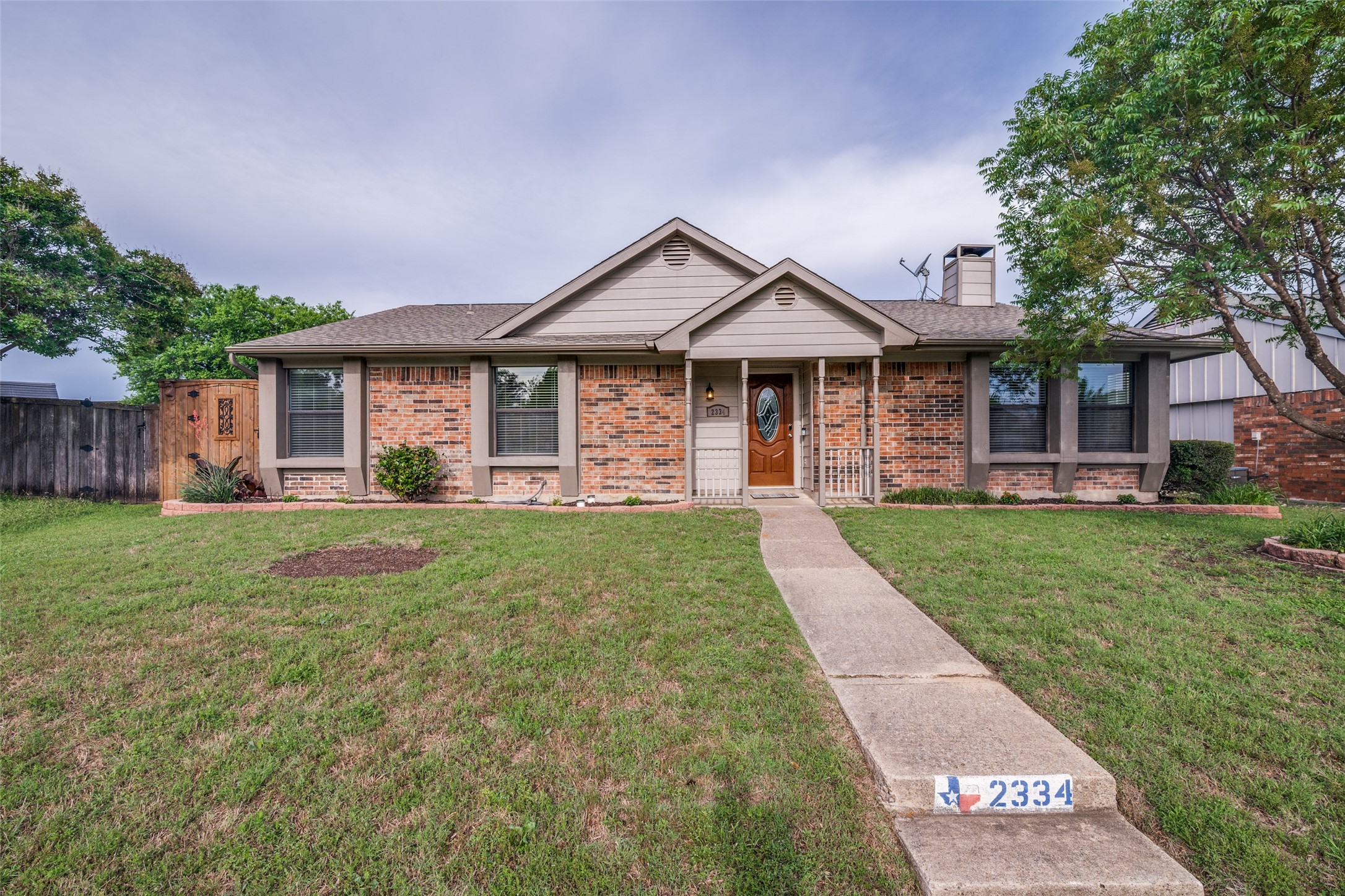 2334 Angel Fire Drive Garland TX 75044