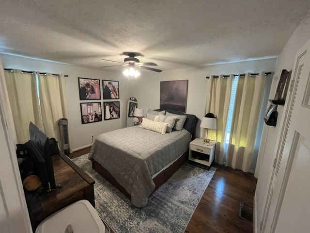 2140 Springhill Drive Dallas TX 75228