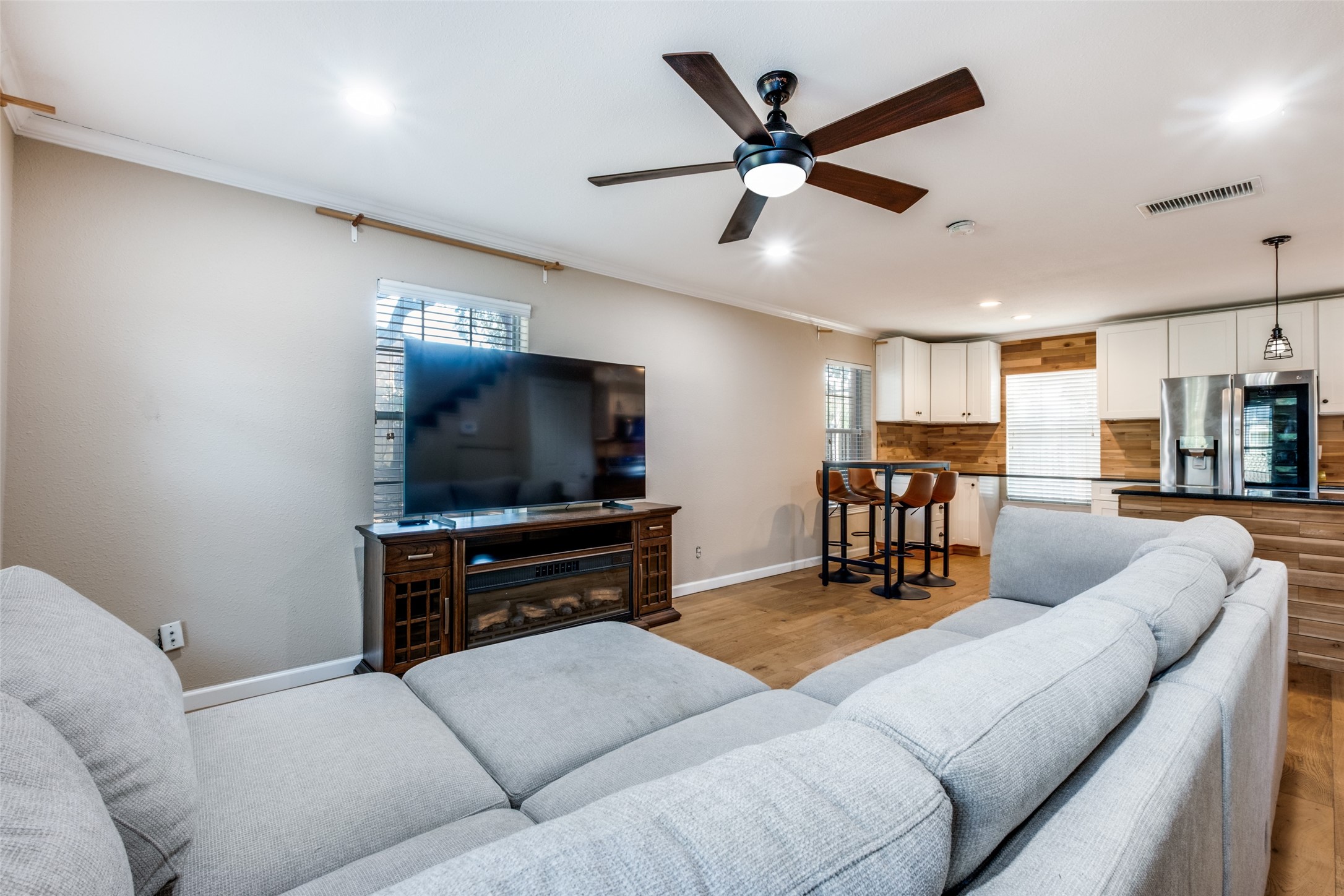 4703 Bradford Drive Dallas TX 75219