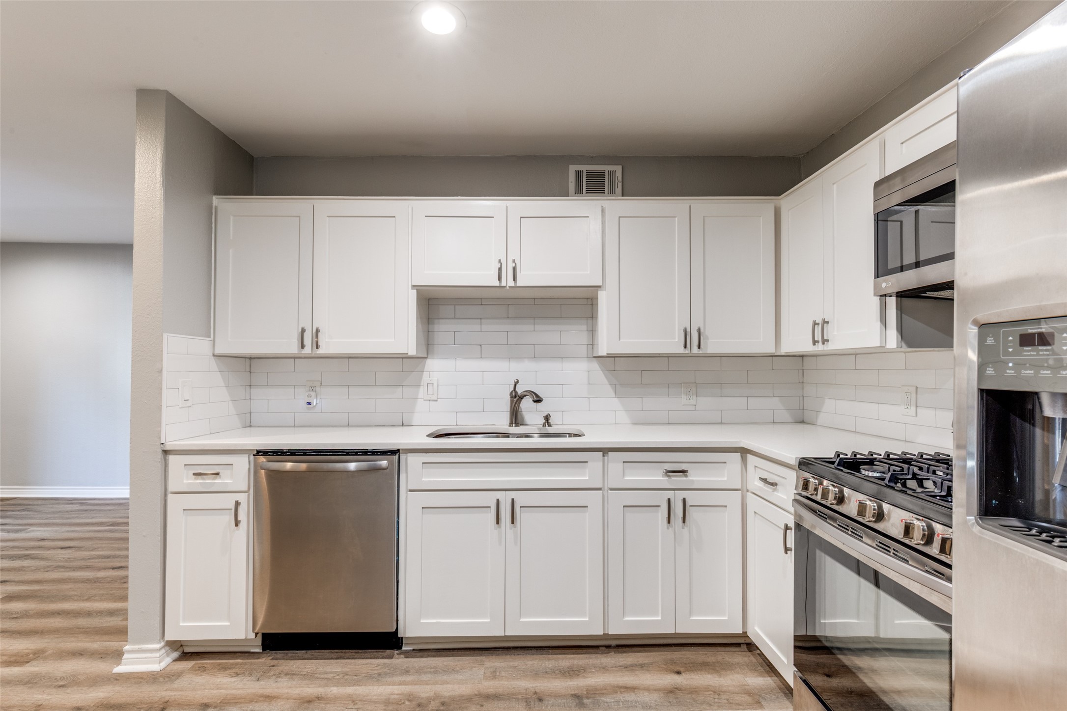 15909 Archwood Lane Dallas TX 75248