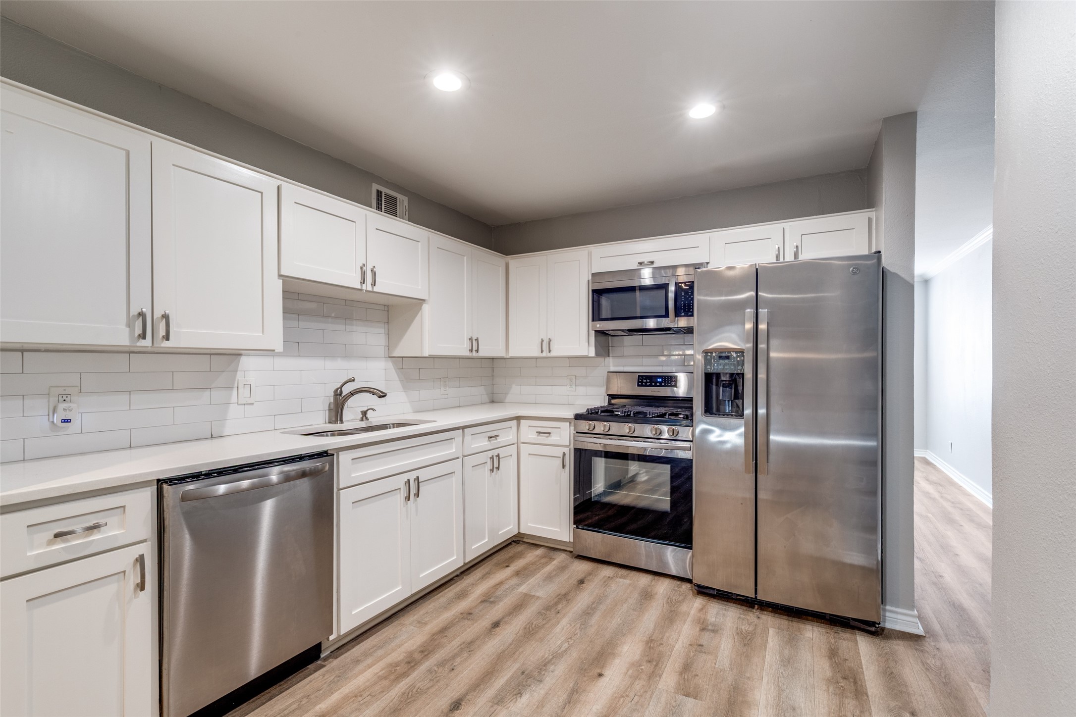 15909 Archwood Lane Dallas TX 75248