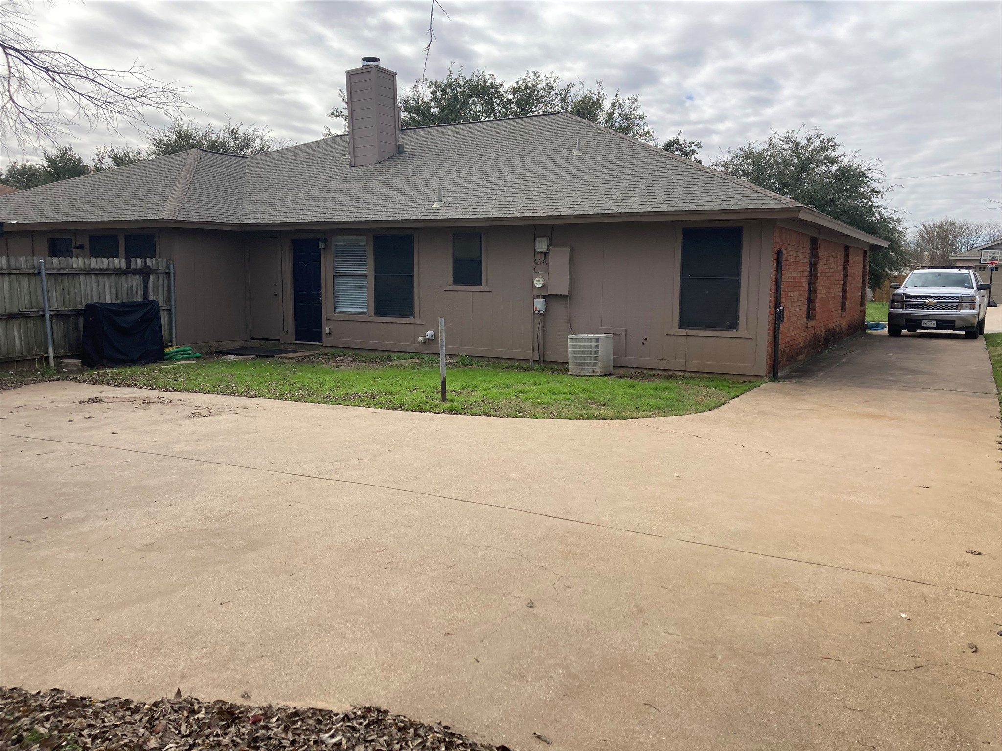 10613 Flamewood Drive Fort Worth TX 76140