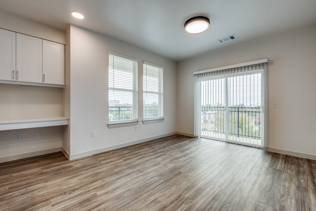 624 N Lancaster Avenue Dallas TX 75203