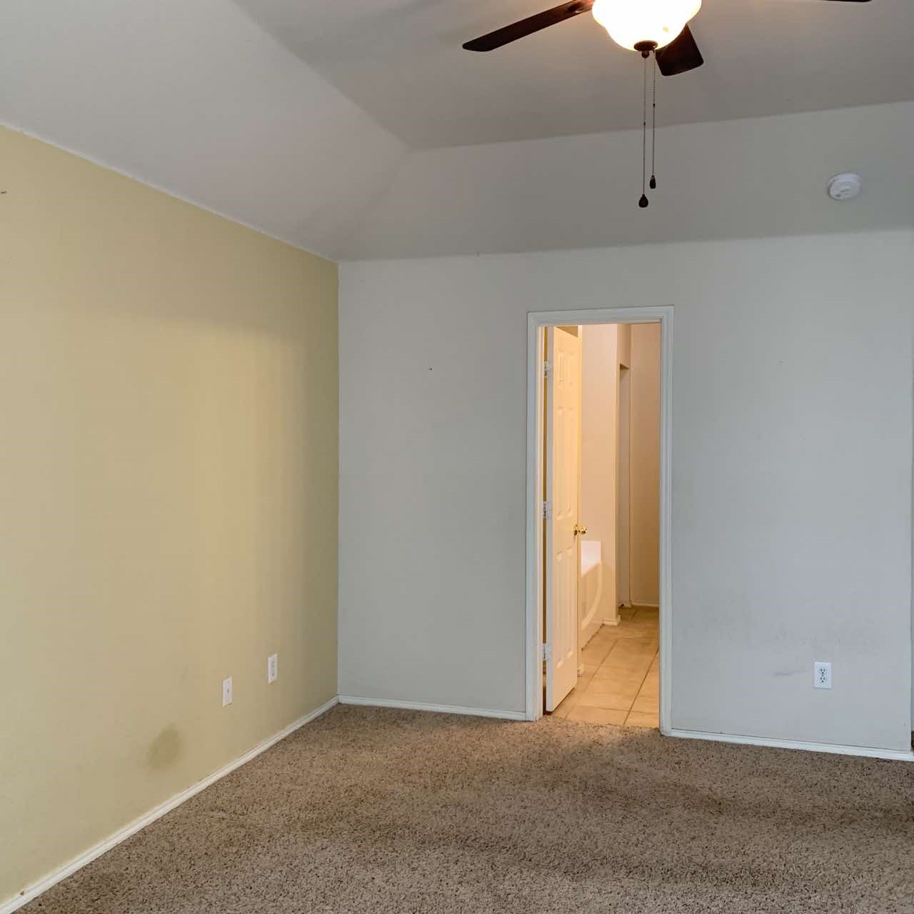 208 N Rolling Meadows Drive N Wylie TX 75098