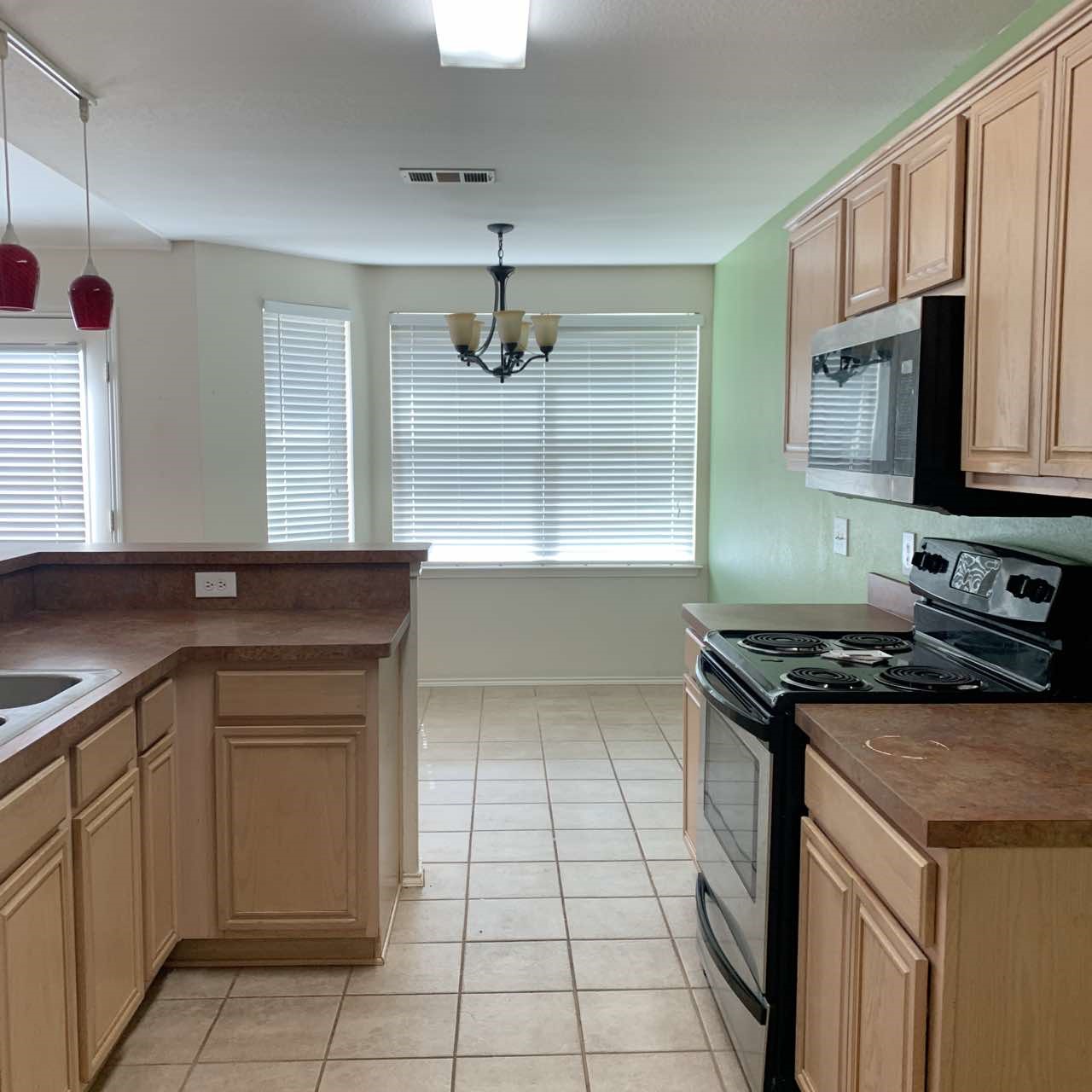 208 N Rolling Meadows Drive N Wylie TX 75098