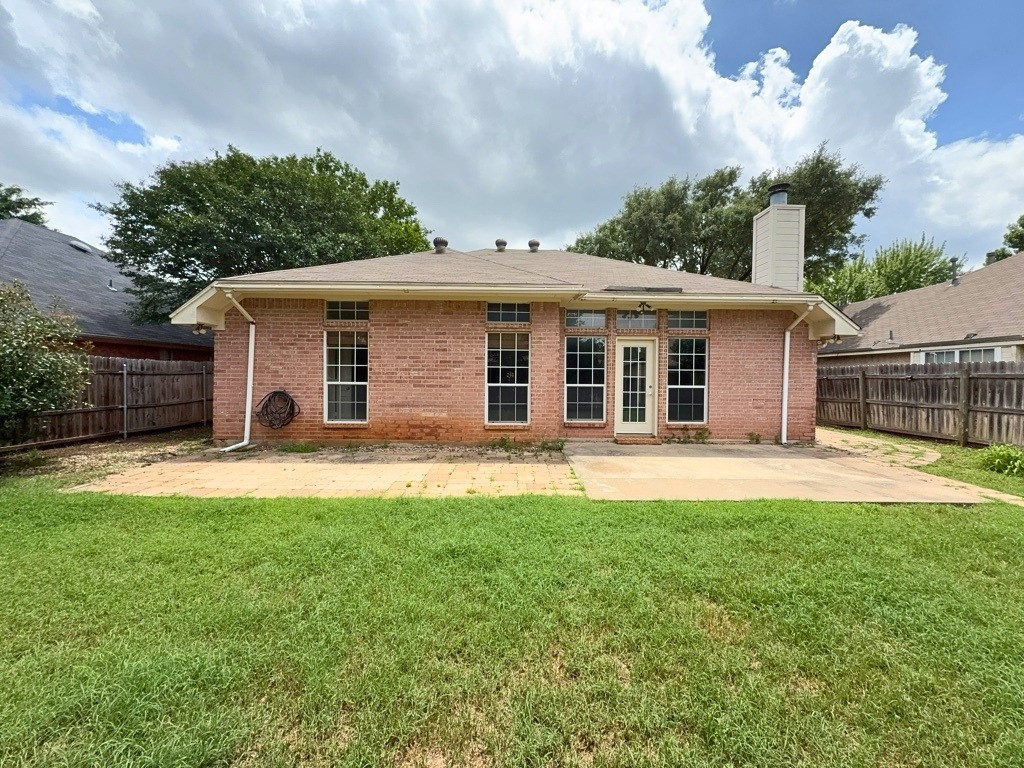 9091 San Joaquin Trail Fort Worth TX 76118