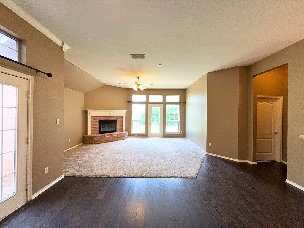 9091 San Joaquin Trail Fort Worth TX 76118