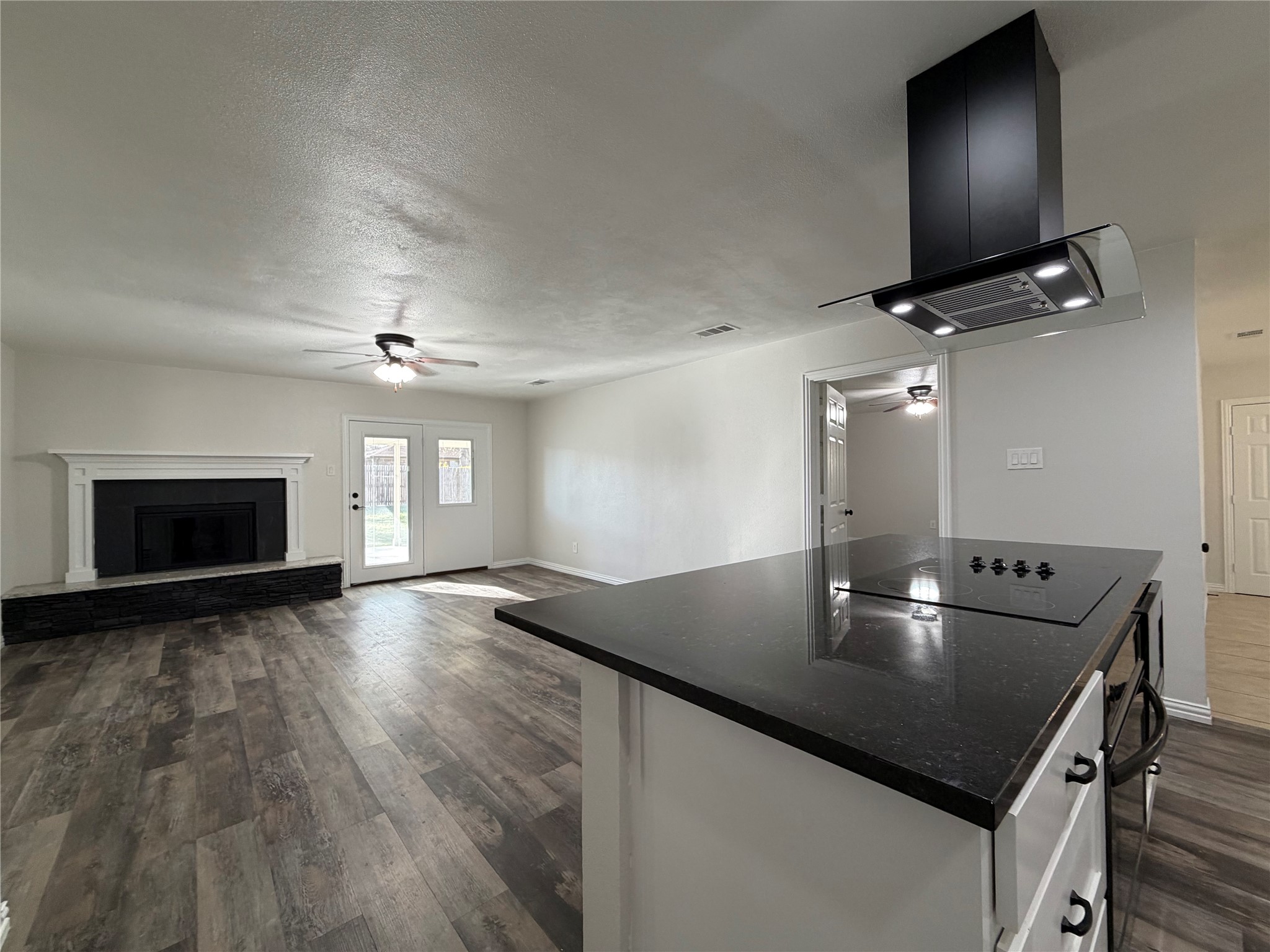 420 Opal Street Saginaw TX 76179