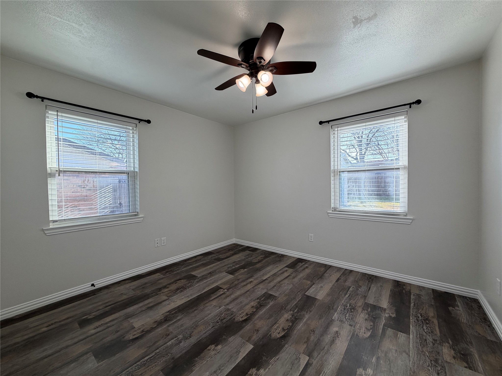 420 Opal Street Saginaw TX 76179